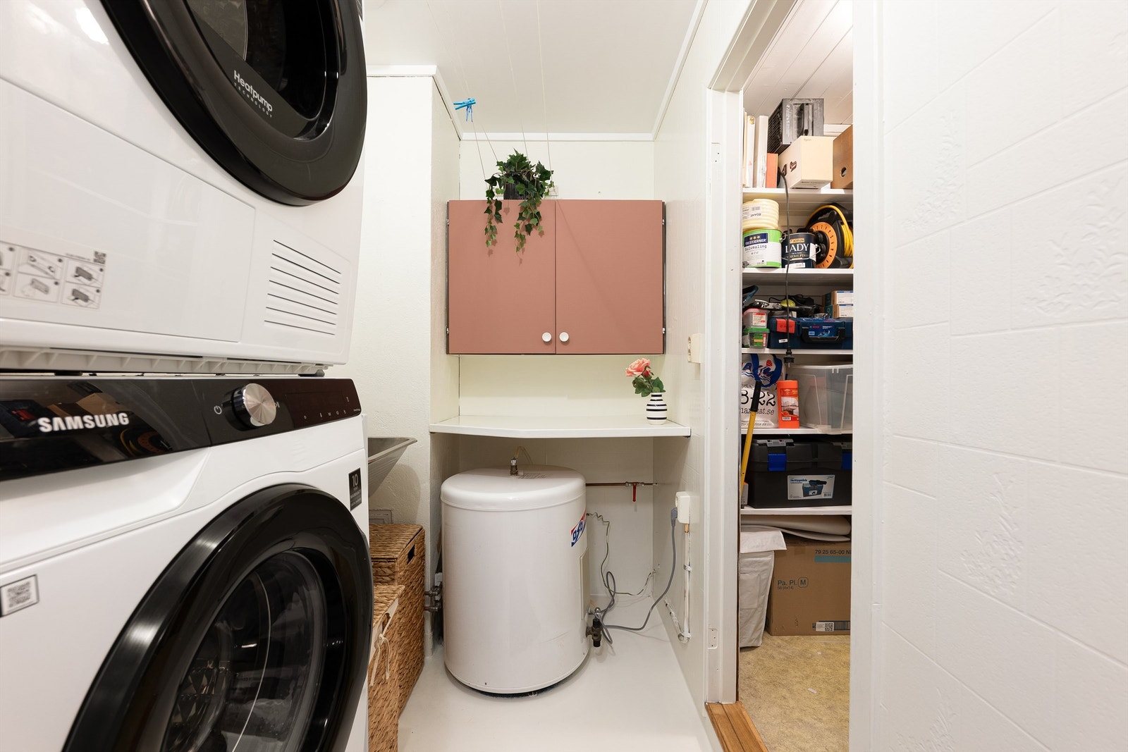 Vaskerommet er fra byggeåret og gitt TG 3 på bakgrunn av blant annet alder, men er i daglig bruk. Galleribilde