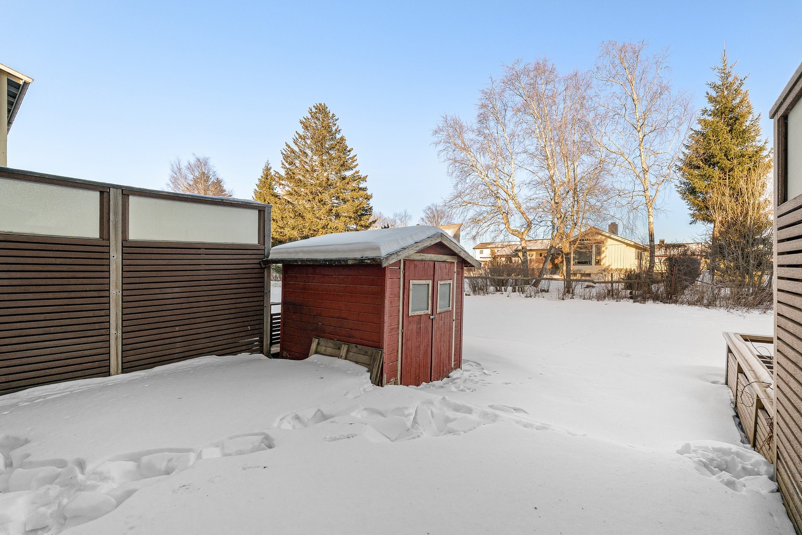 Fint og skjermet uteområdet. Galleribilde