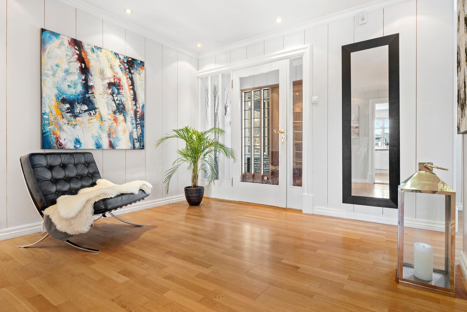 Hall ved hovedinngang i 1. etasje Galleribilde