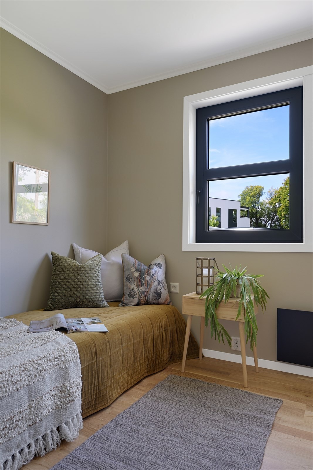 Her kan man innrede med seng, oppbevaringsmøblement og en pult. Galleribilde