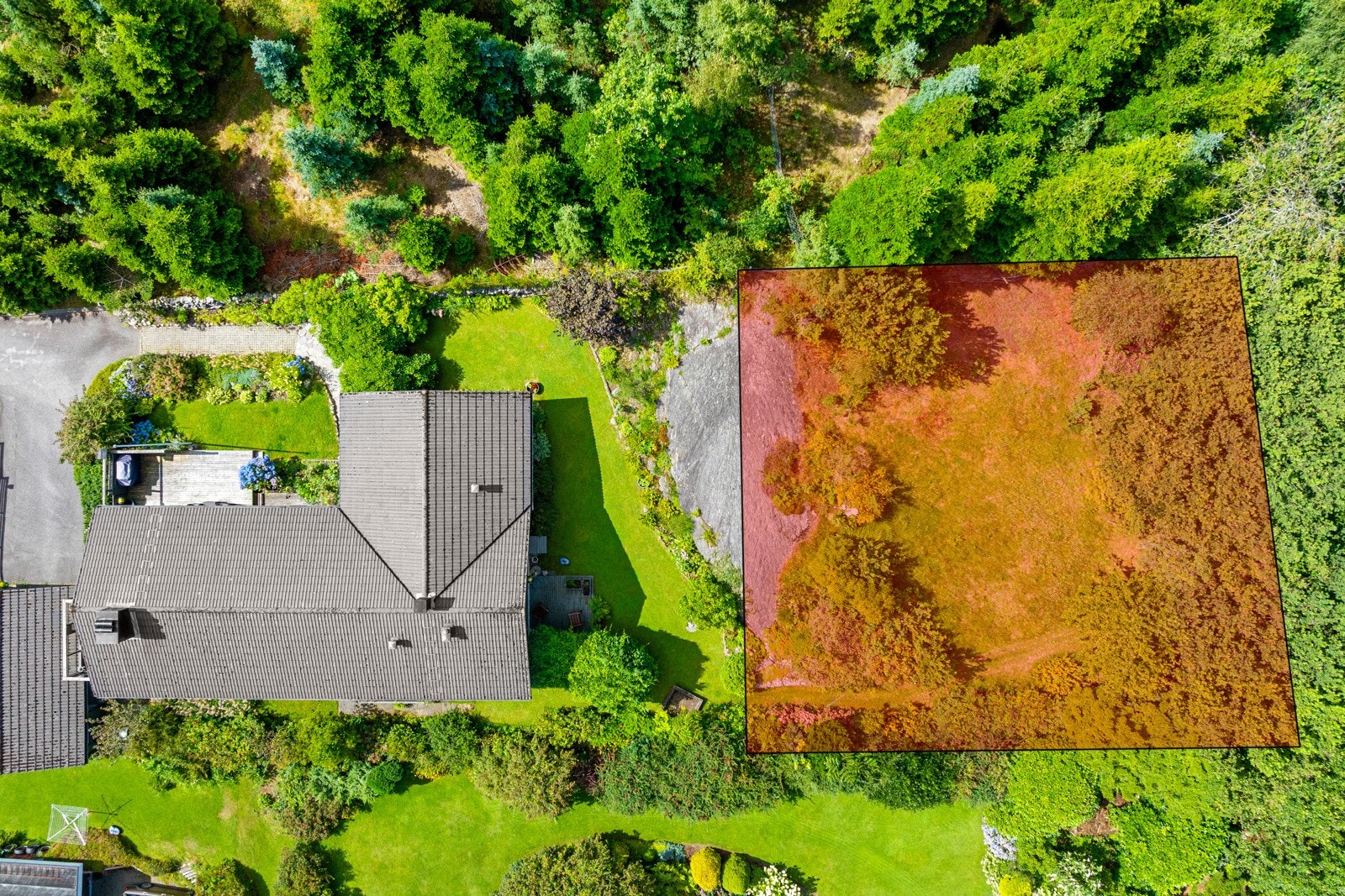 I grensen til friområdet følger det med en ekstra tomt på ca. 477 kvm. Galleribilde