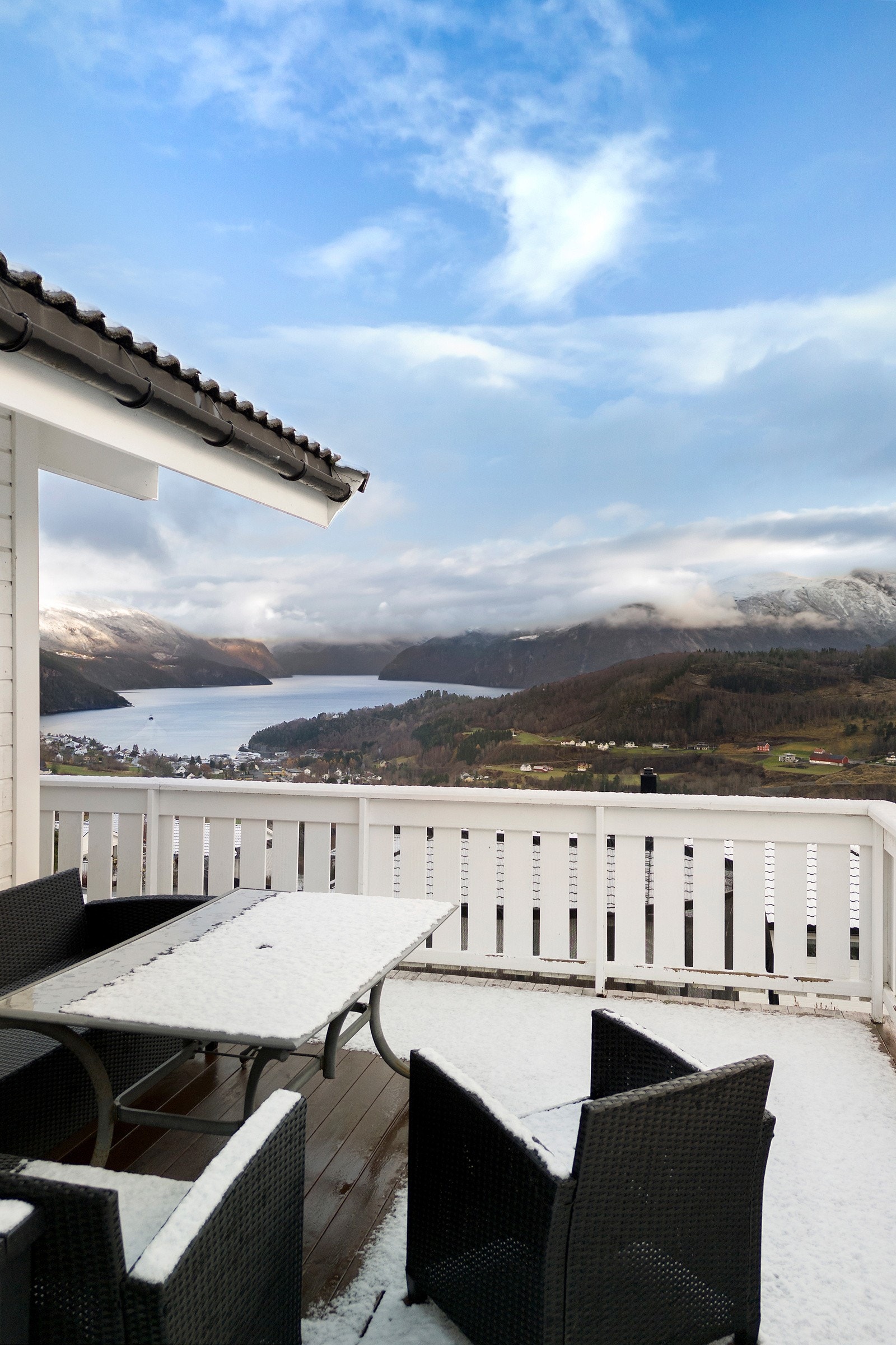 Her er det god plass til å innrede både med sittegrupper og grill. Galleribilde