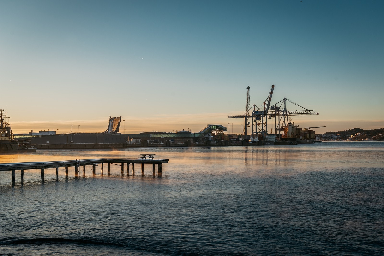 Tøffelavstand ned til bading og strand. Galleribilde