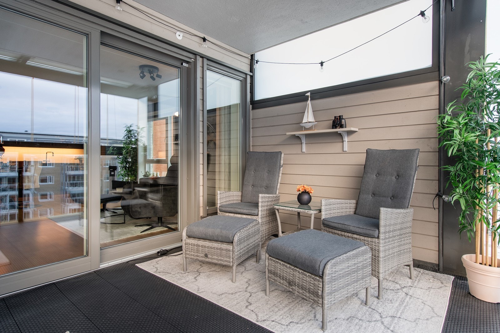 Nyt både regn, sol og snø sittende her. Galleribilde