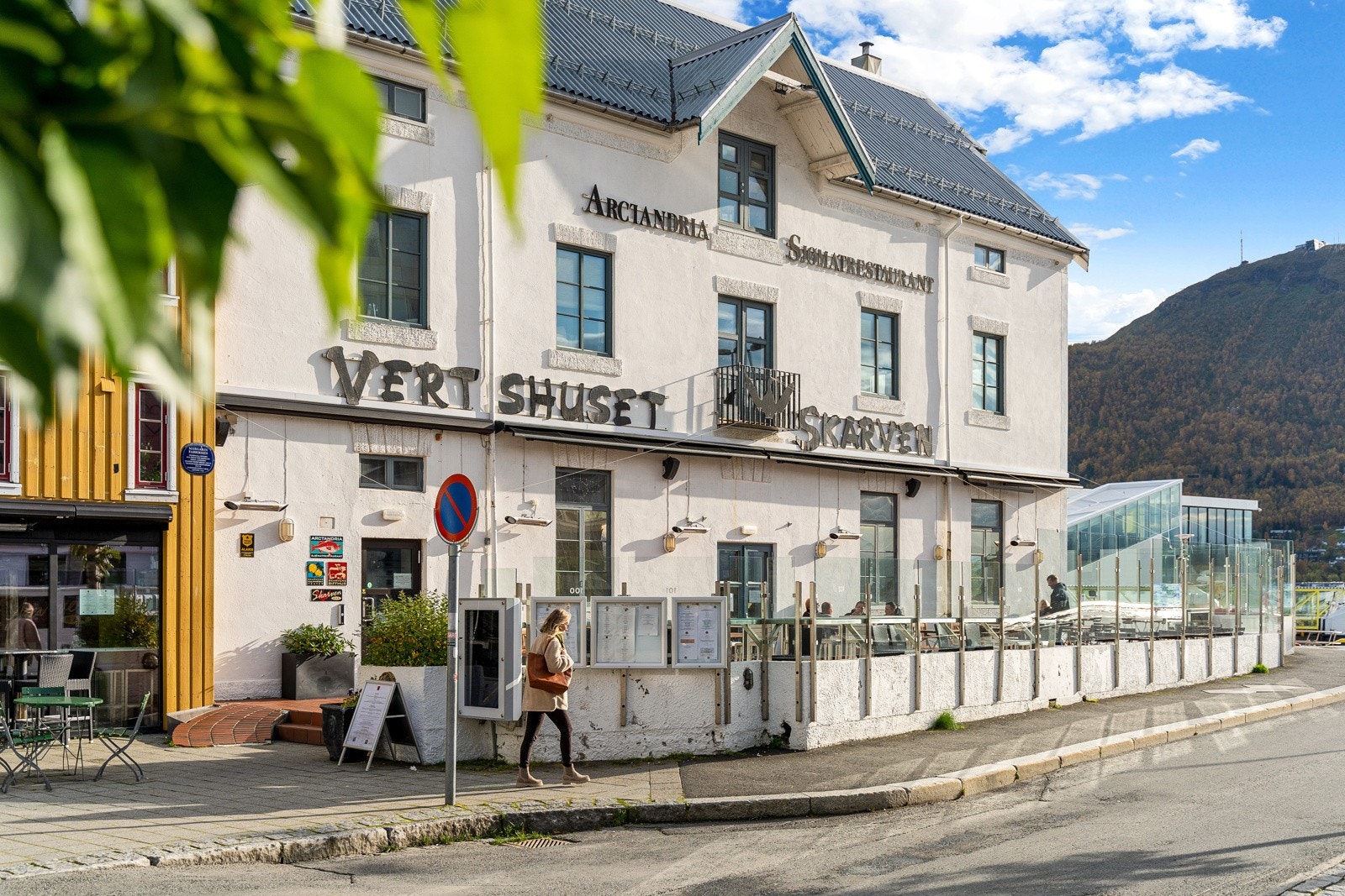 Fra eiendommen er det gangavstand til restauranter og alle byens fasiliteter!