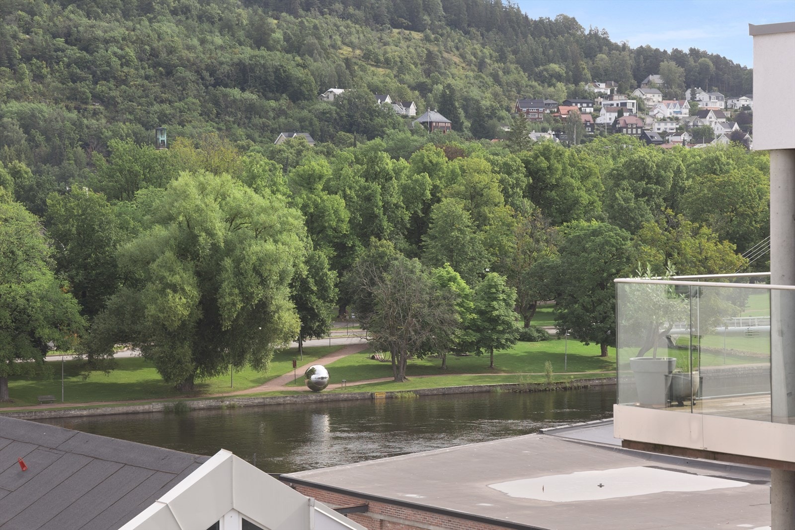 Utsiktsbilde fra felles takterrase Galleribilde