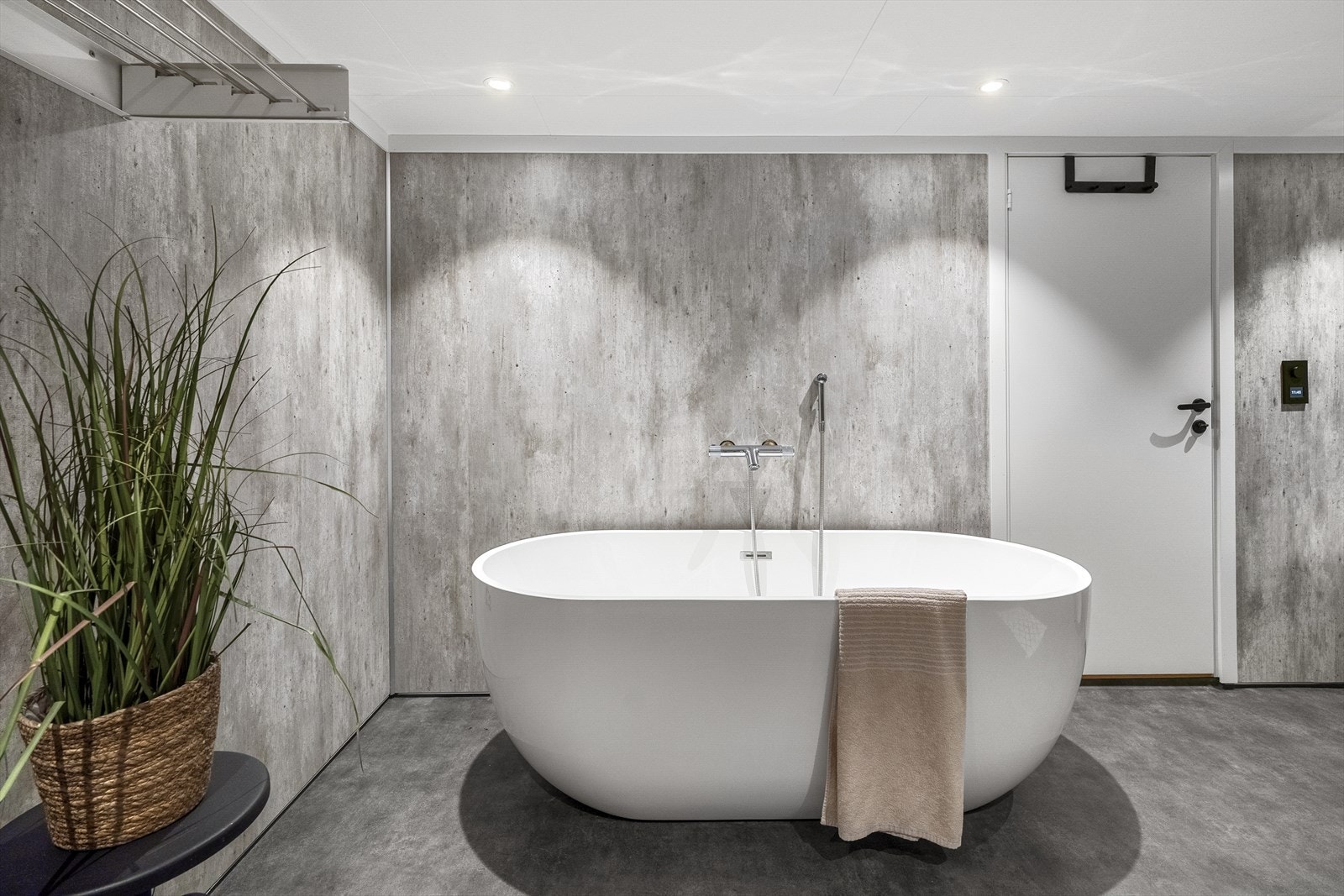 Badekar i u.etg Galleribilde