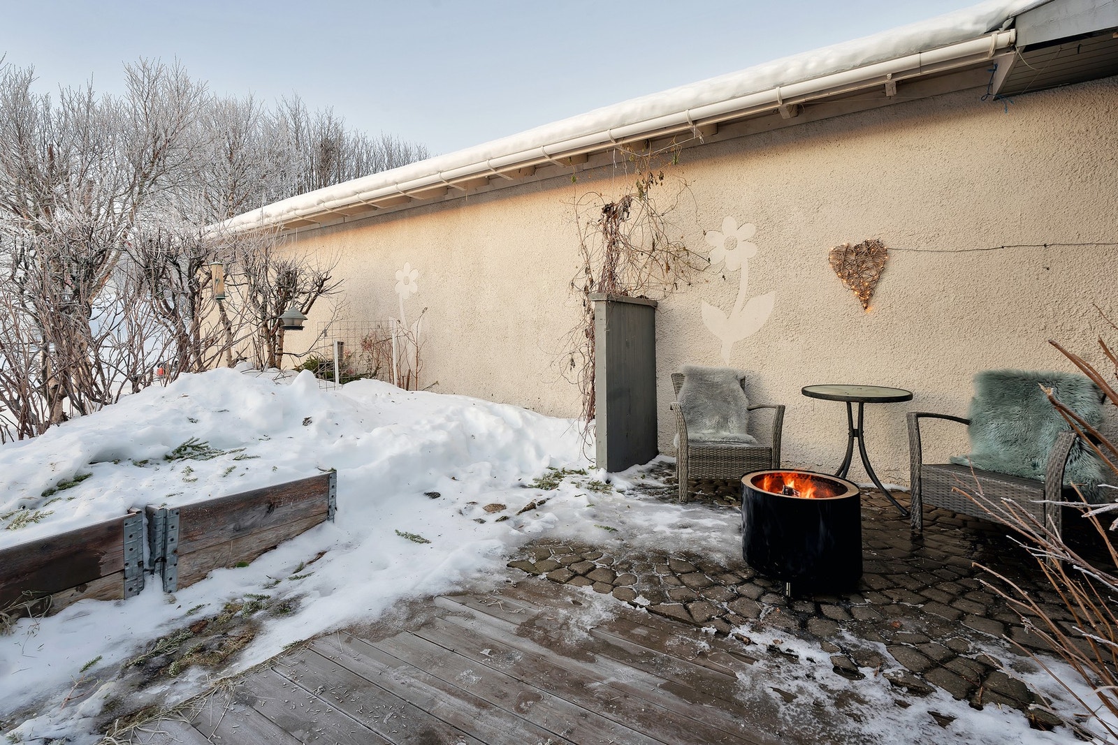 God plass til utemøbler. Galleribilde