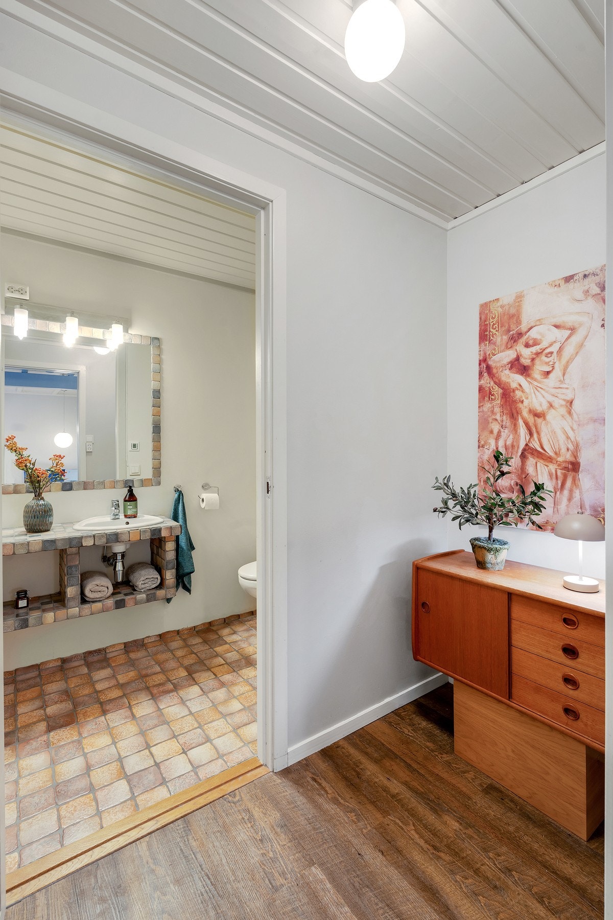 Bod og WC. Galleribilde