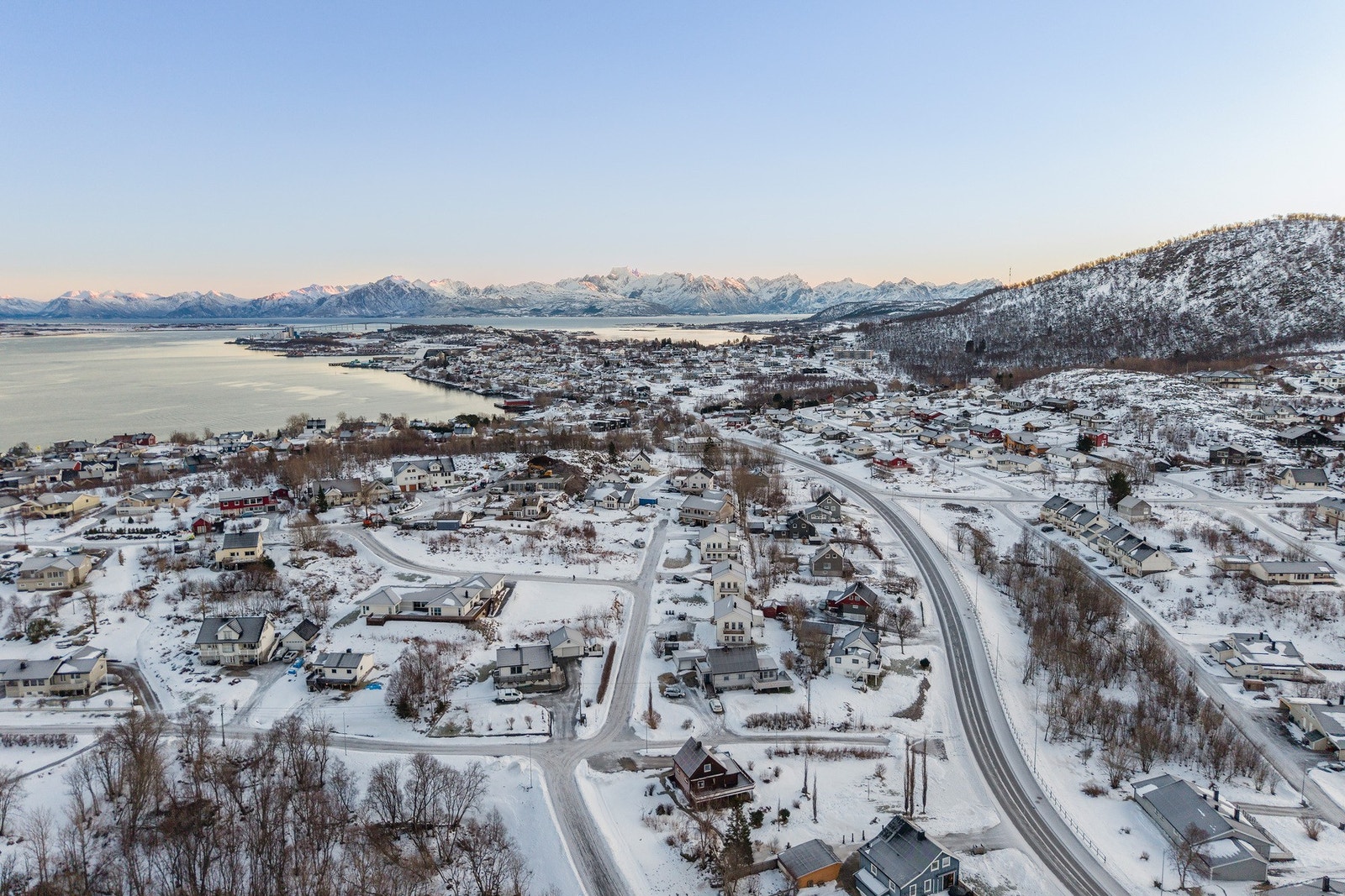 Gangavstand til sentrum med et godt utvalg av servicefunksjoner. Galleribilde