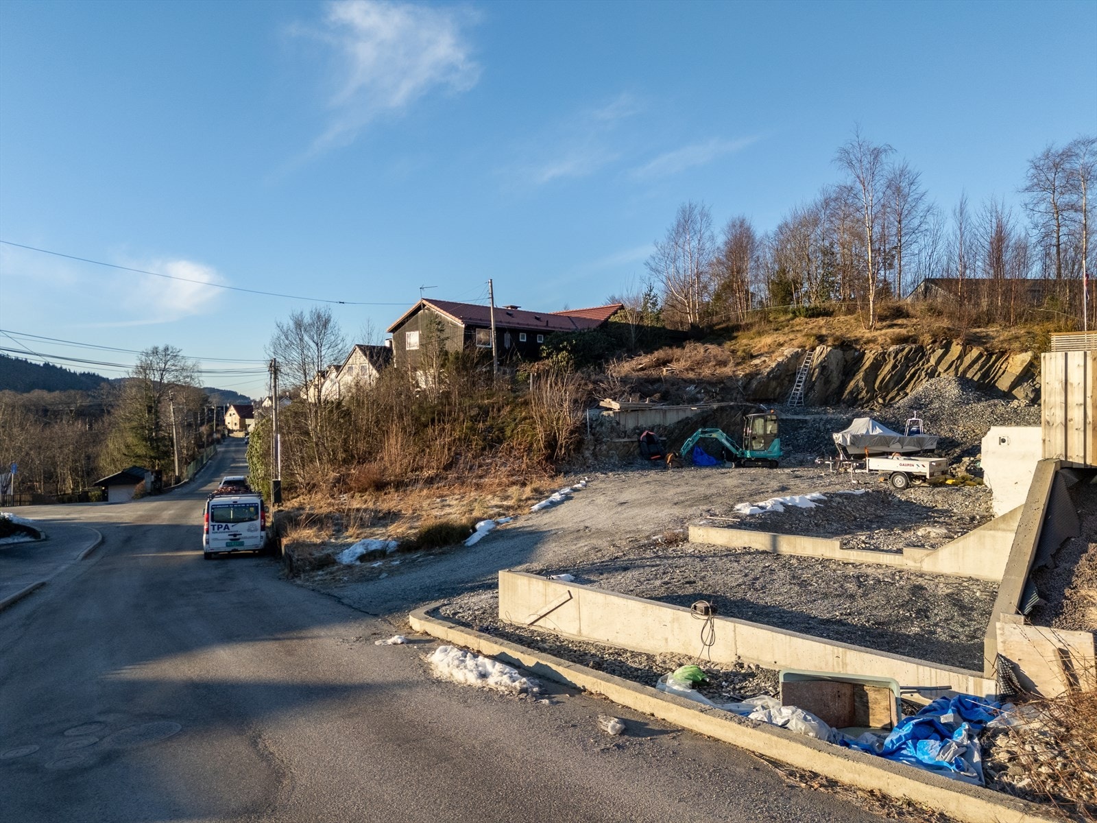 - 5 minutter til Nesttun hvor man finner restauranter, dagligvare, apotek, vinmonopol og klesbutikker - Galleribilde