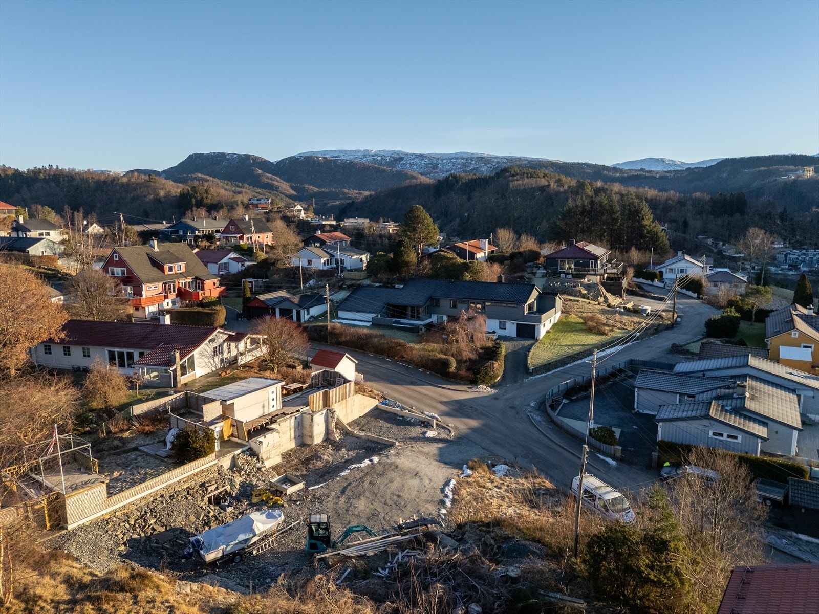 - For et bredt servicetilbud finner man Lagunen Storsenter/Laguneparken 12 minutter unna med bil - Galleribilde