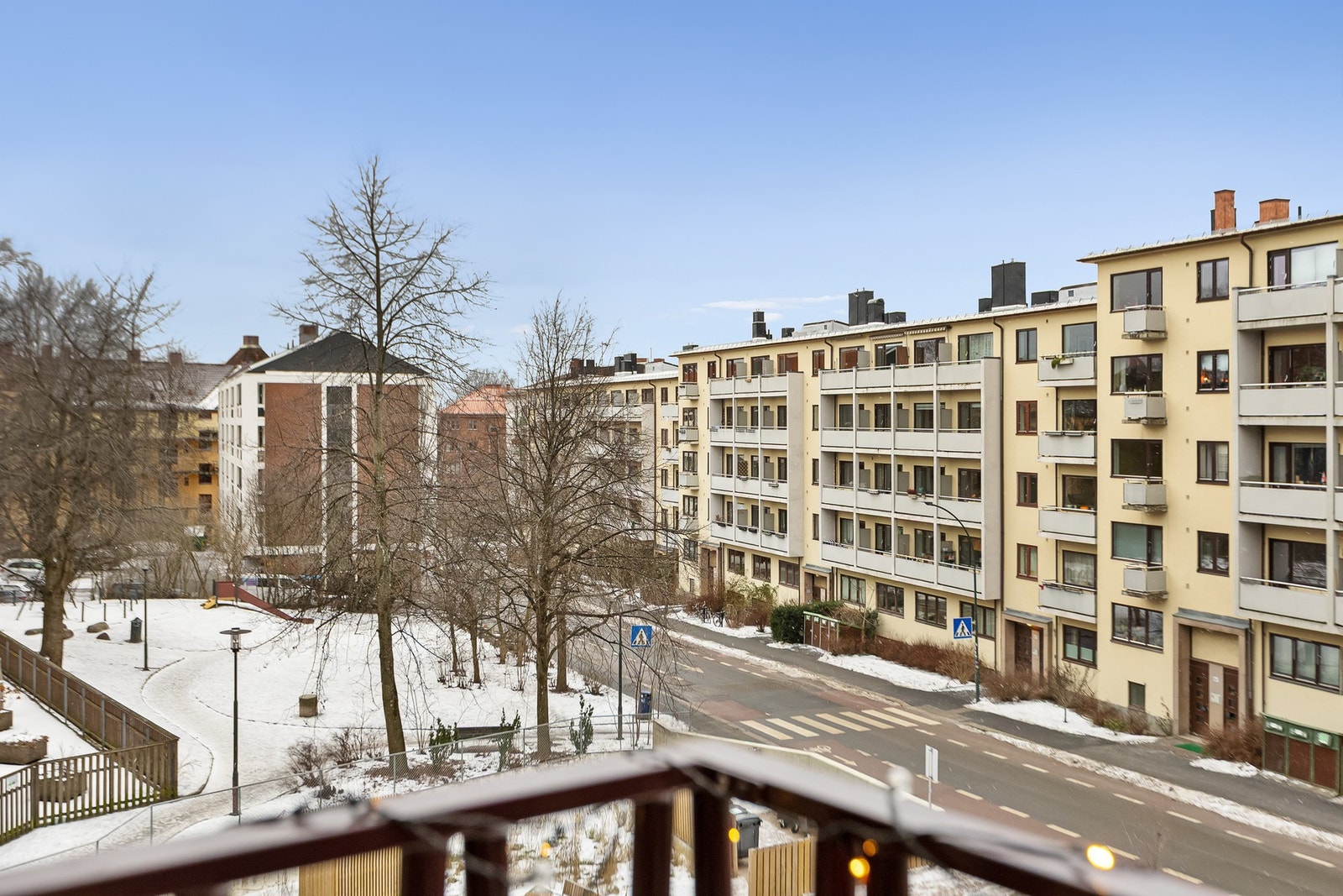 Utsikt fra balkongen. Galleribilde