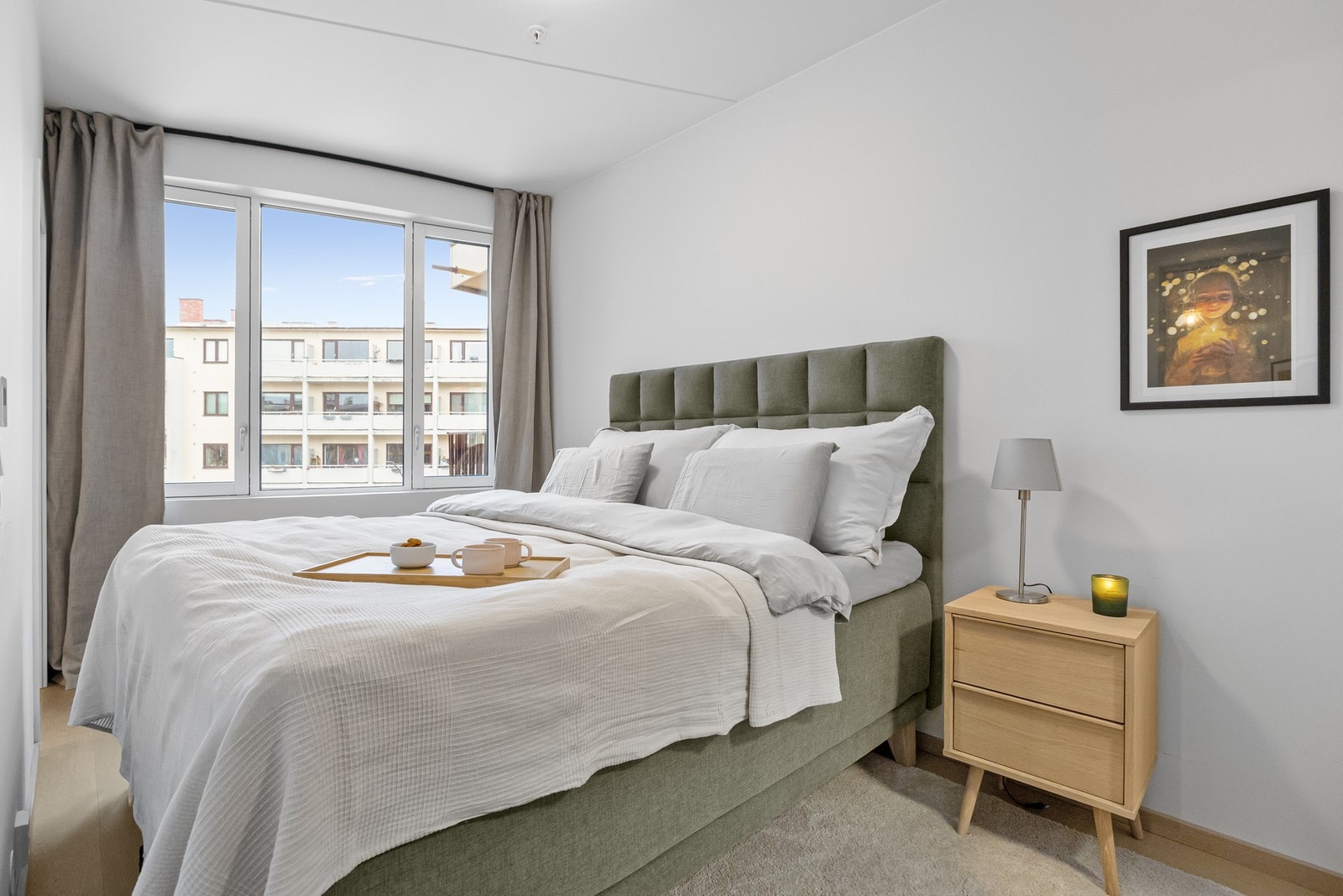 Soverommet er av god størrelse og det er plass til ønsket møblement. Galleribilde