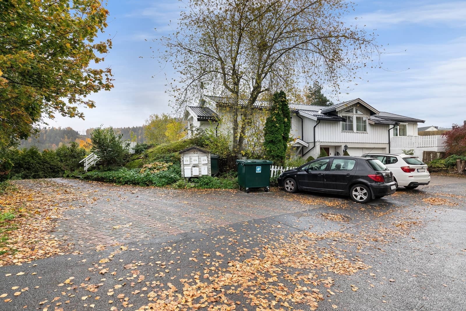 Laurits Grønlands vei 43 består av totalt seks leiligheter Galleribilde