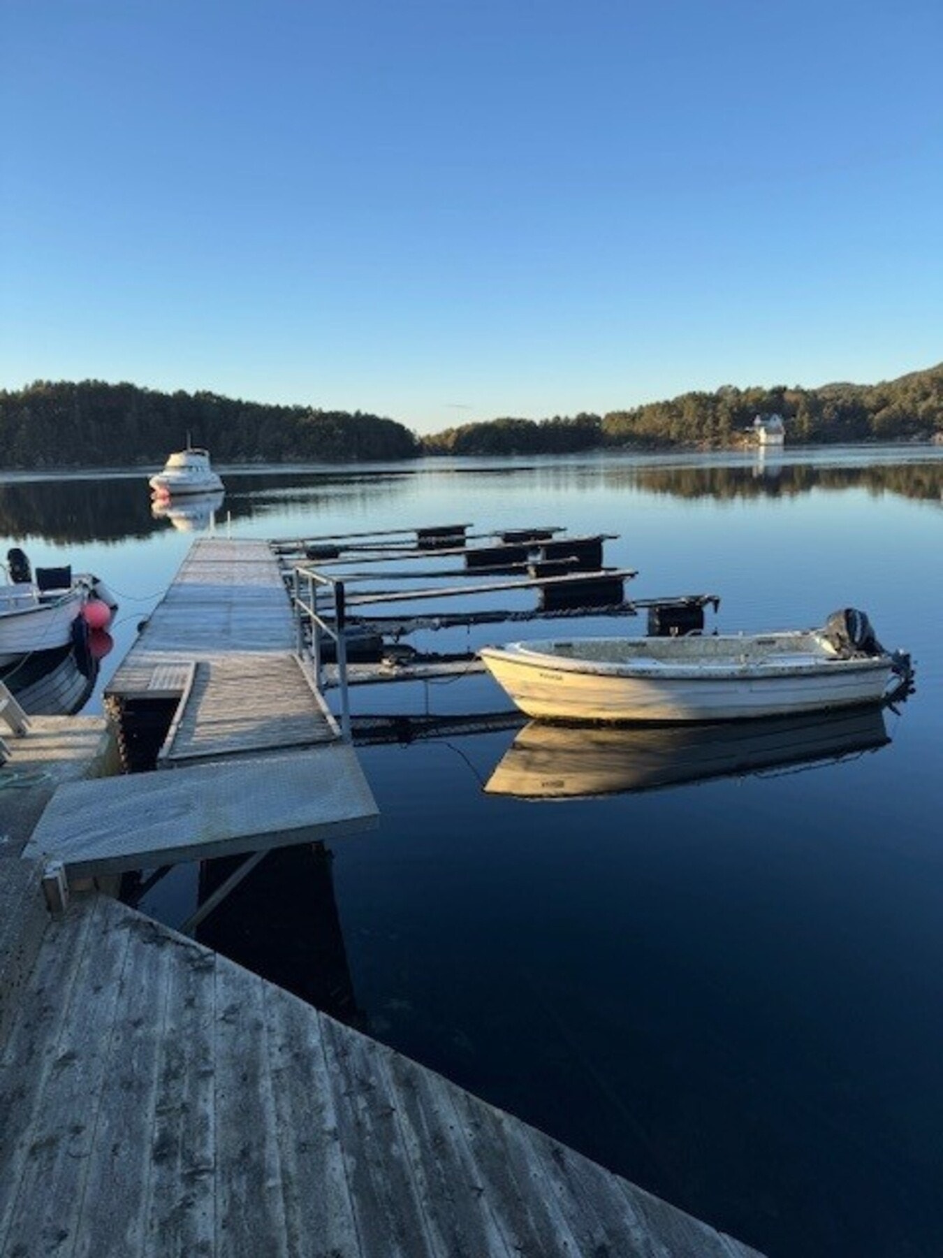 - Mulighet for kjøp av båtplass til kr. 300.000,- - Galleribilde