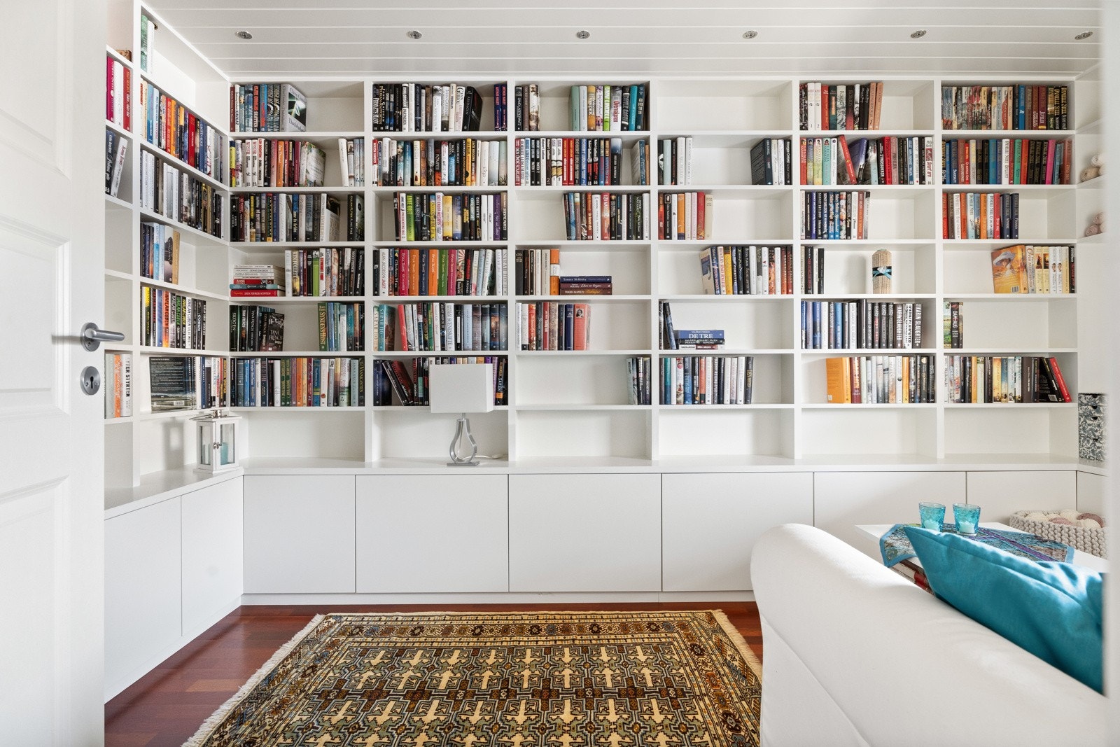 Det er elektrisk gulvvarme i rommet. Galleribilde