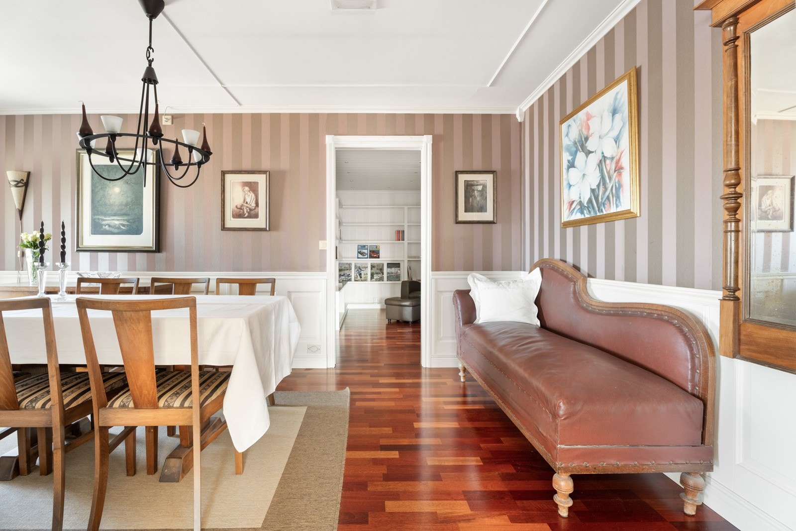 God plass til mange gjester. Galleribilde