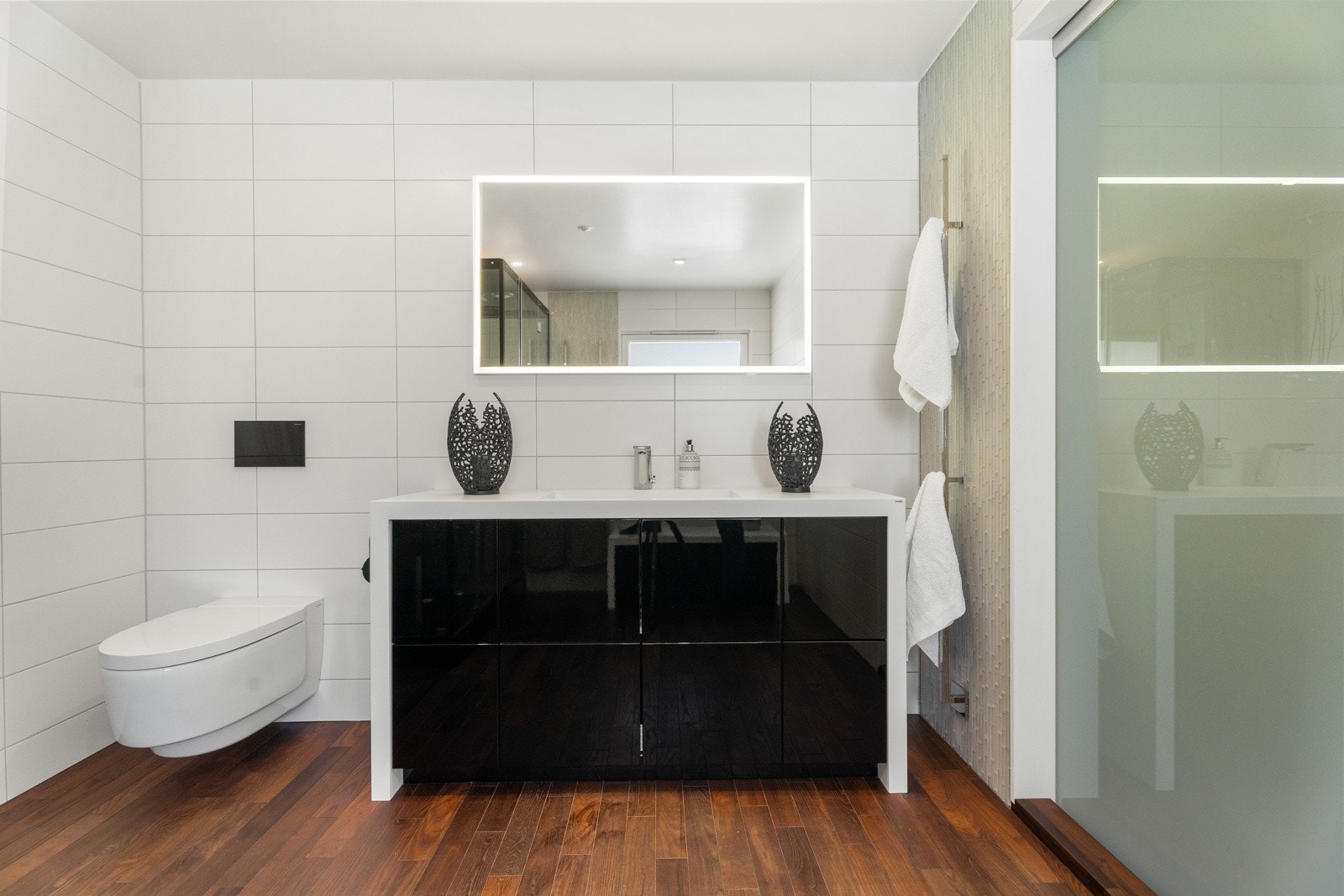 Det er elektrisk gulvvarme på badet. Galleribilde