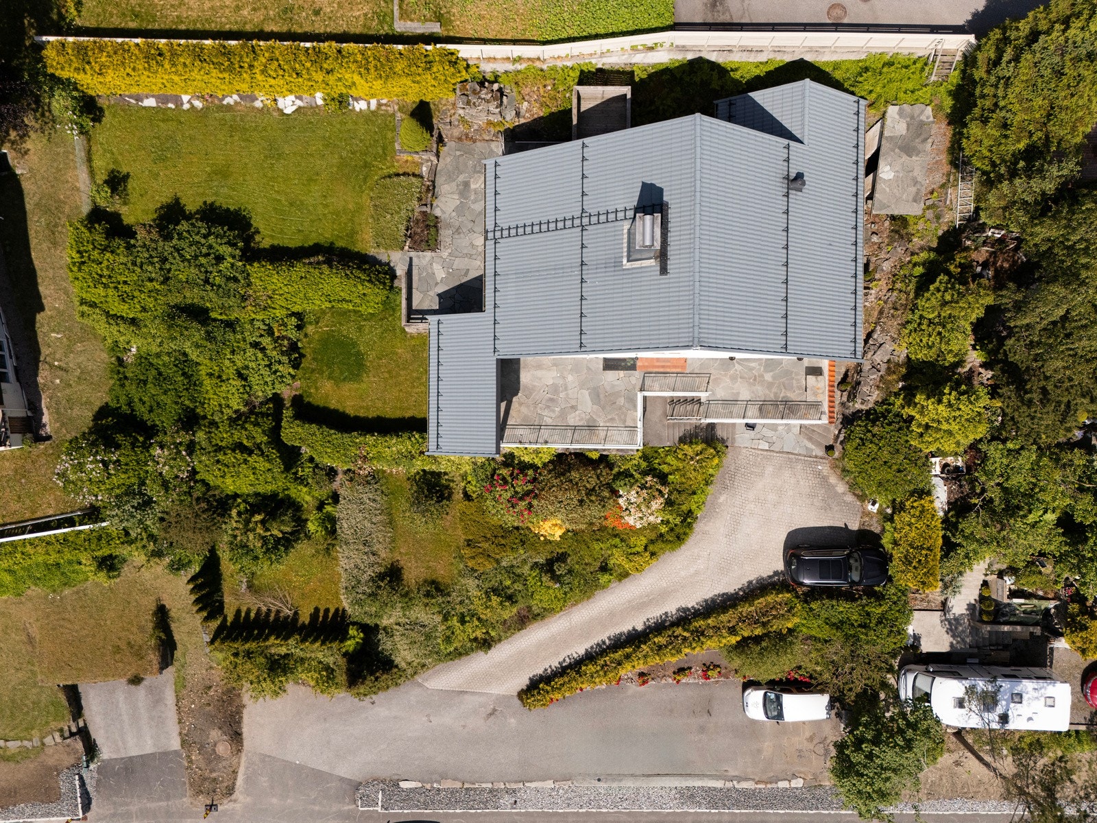 Tomten sett fra luften . Galleribilde