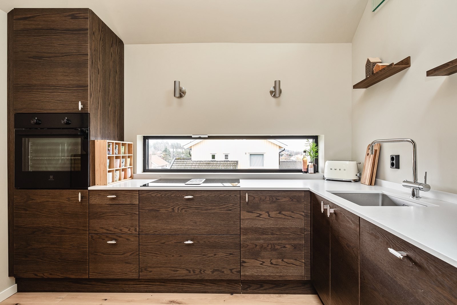 Kjøkkenet er fra Svane som er kjent for sin gode kvalitet og stilrene design. Galleribilde