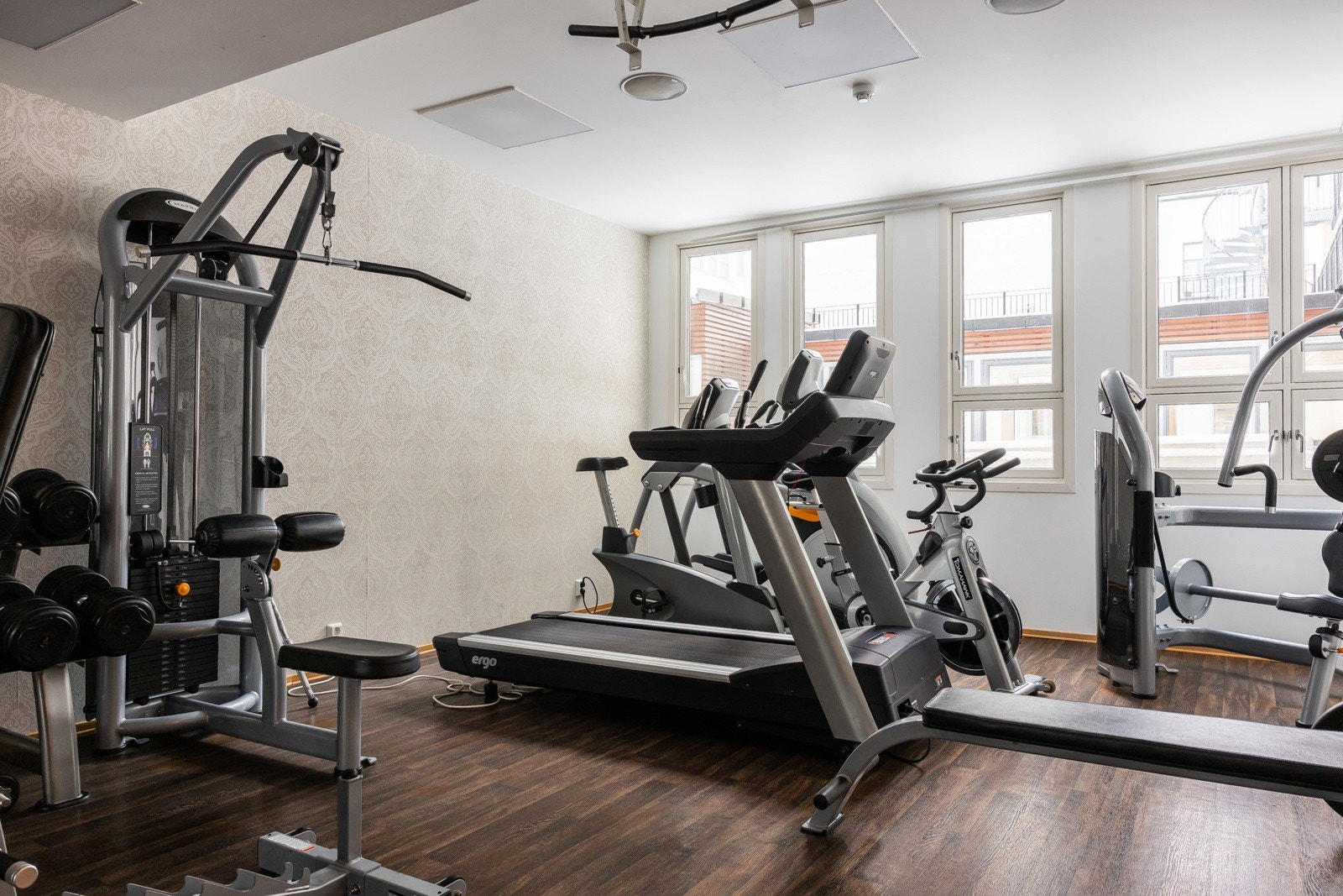 Selvaags Pluss innebærer tjenester som bl.a. godt utrustet treningsrom i fellesarealene Galleribilde