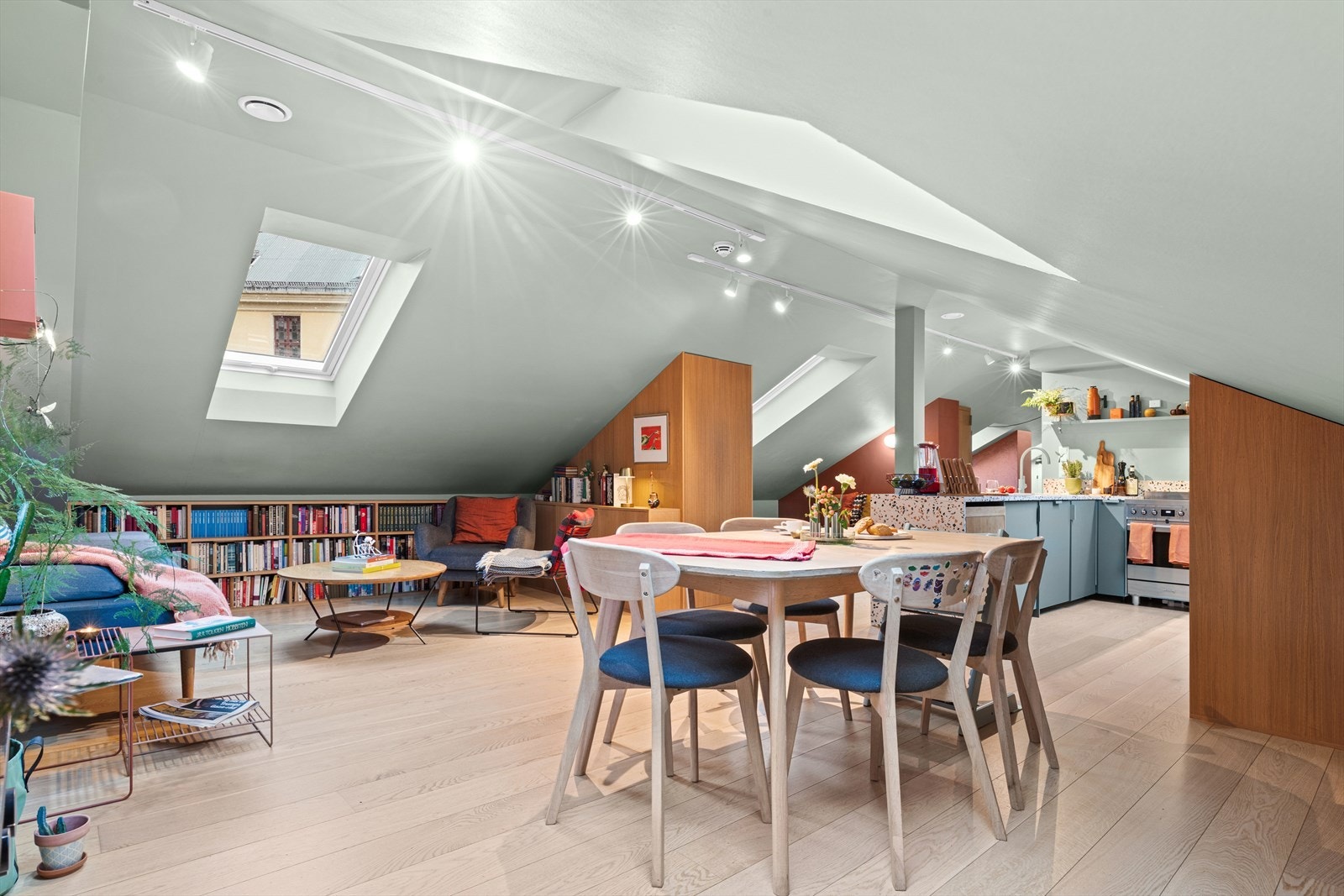 Velkommen til Normannsgata 44 - Presentert av Nordvik Frogner / Frode Briskeby Galleribilde