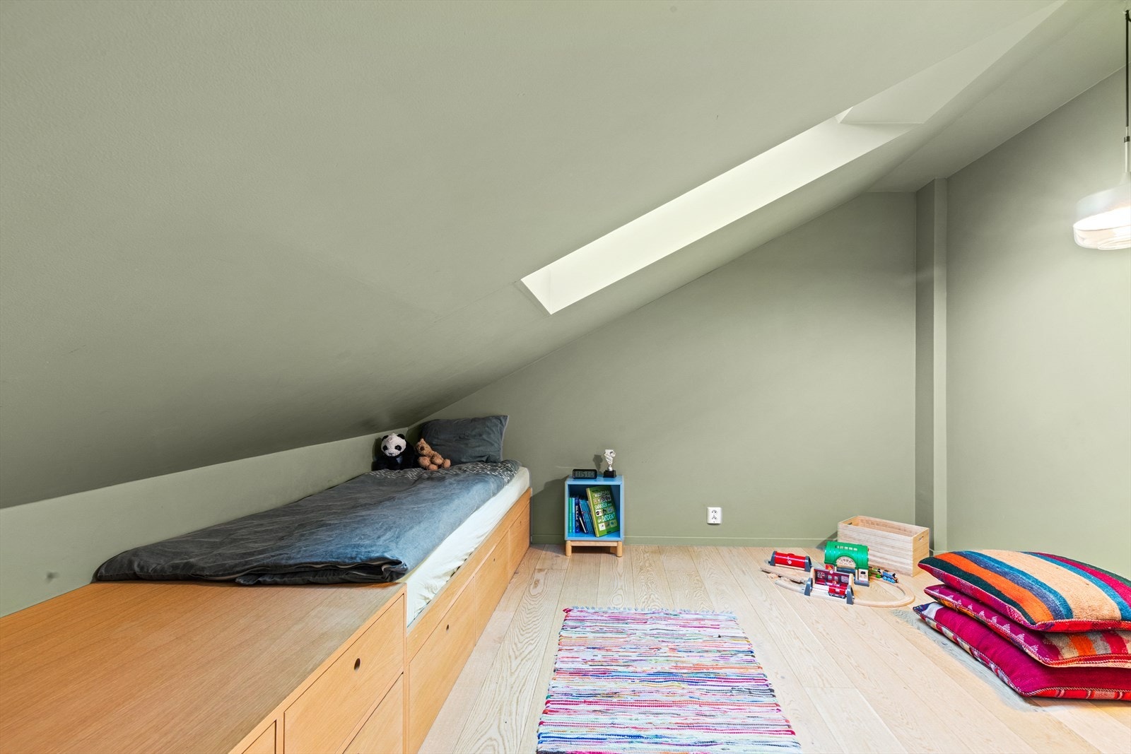 Soverom lll Galleribilde