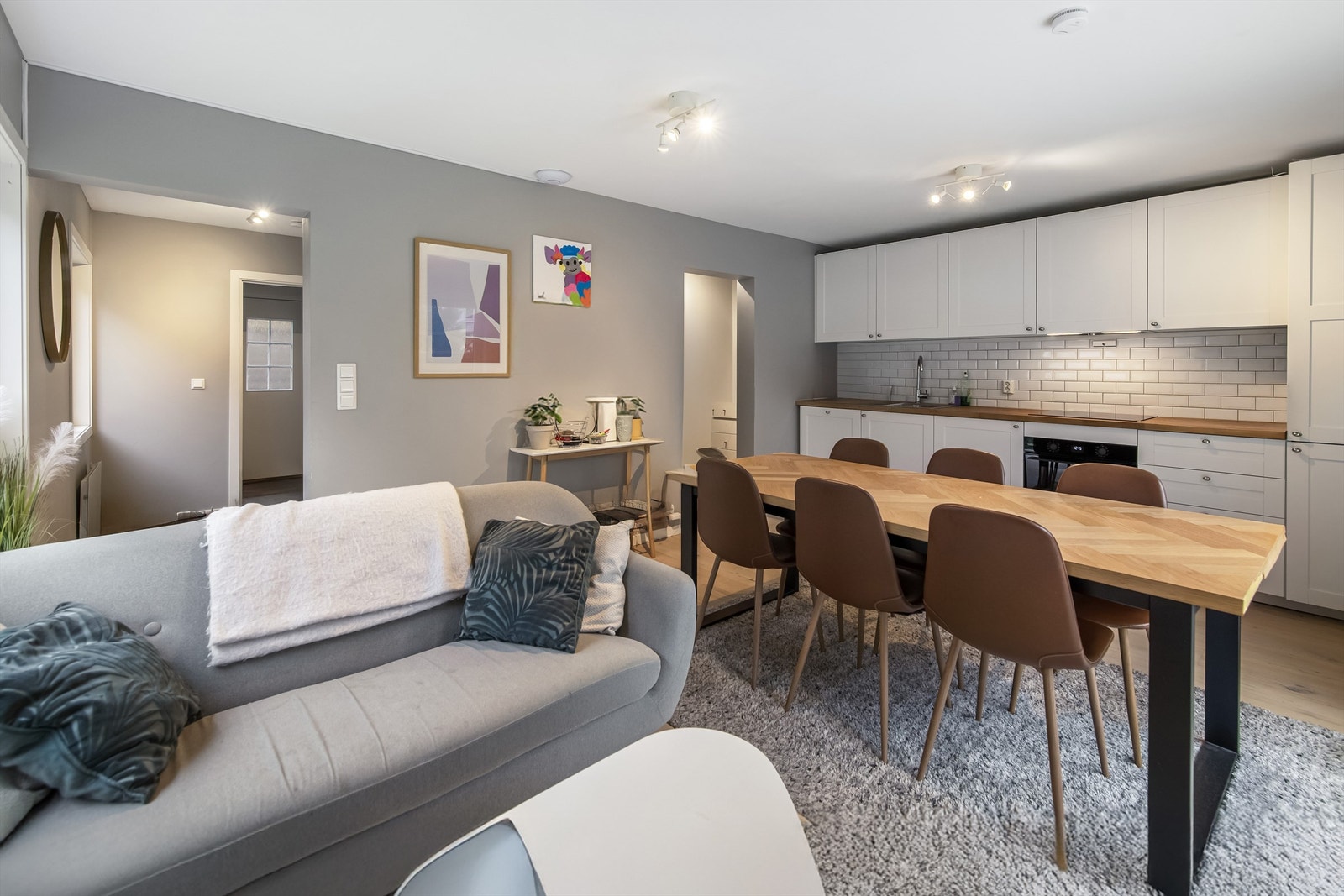 Stue og kjøkken Galleribilde