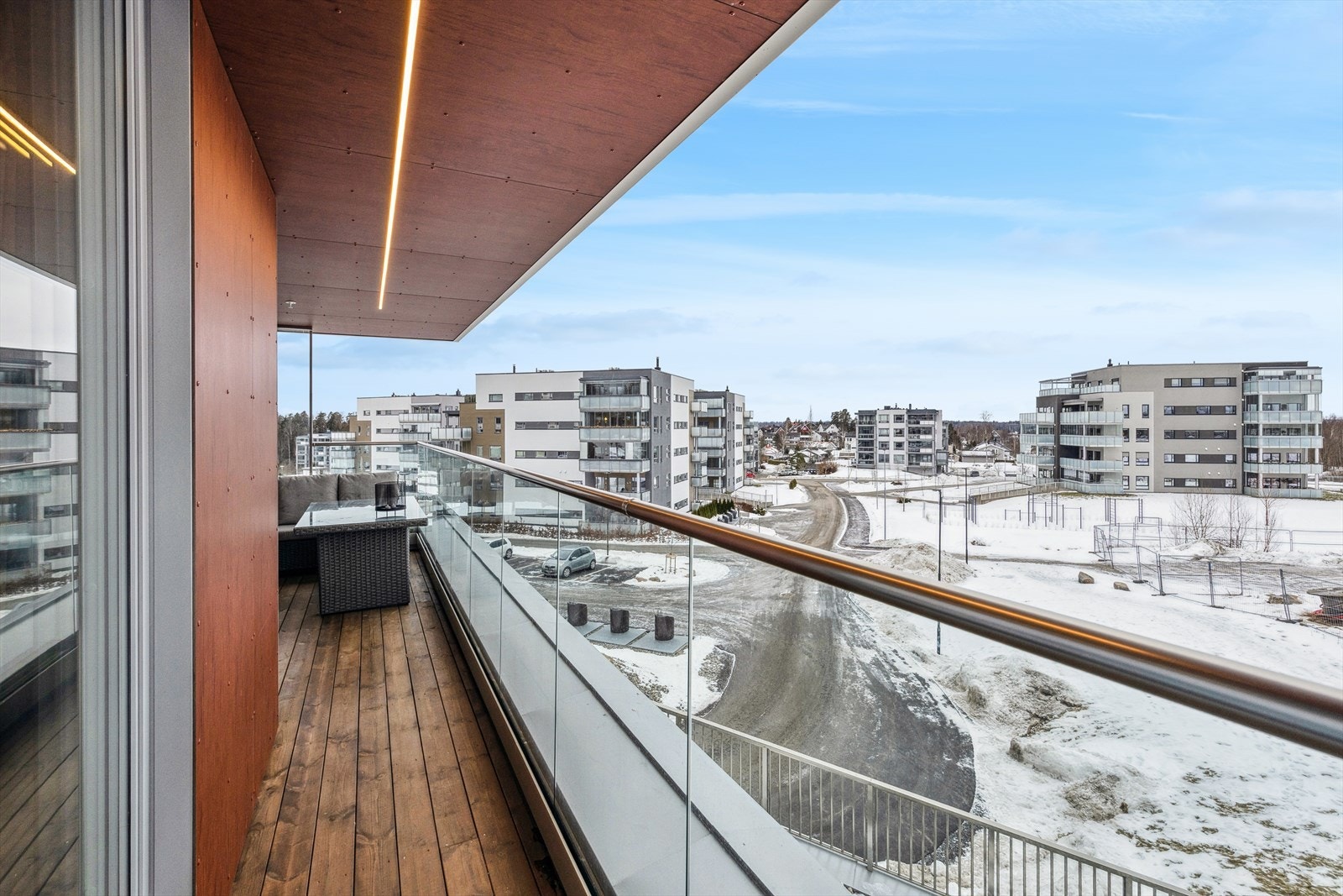 Her er det god solfohold og hyggelig utsikt utover nabolaget. Galleribilde