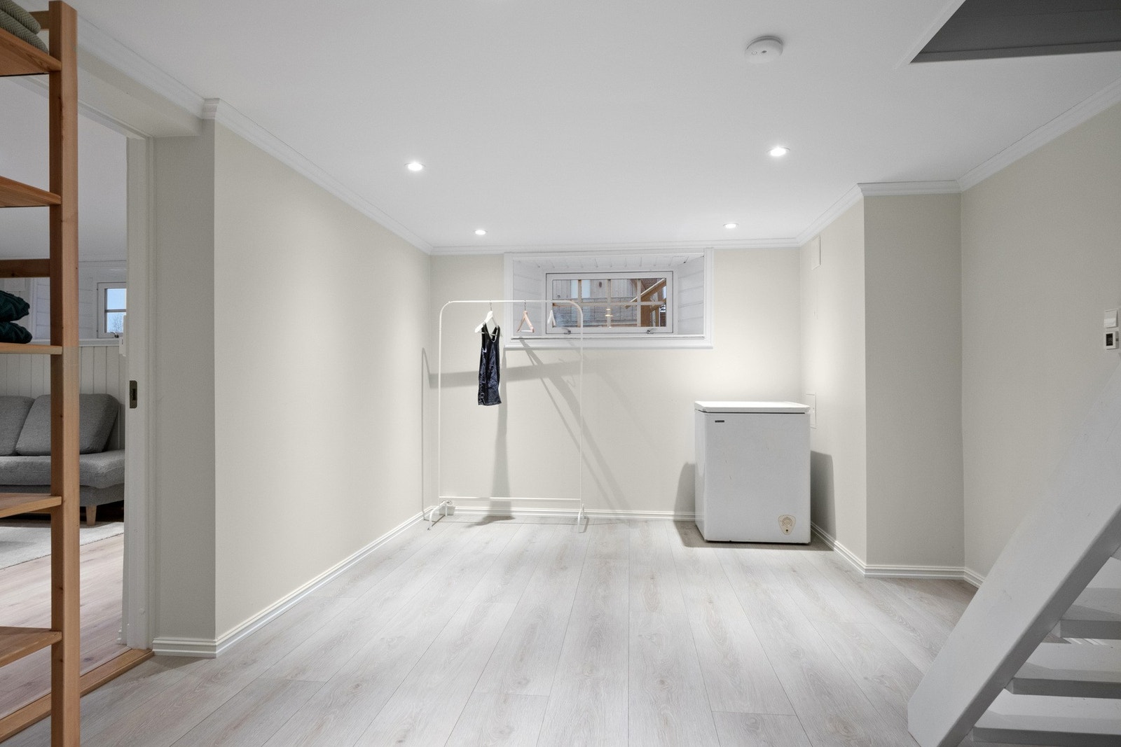 Vinduer i kjeller tilfredsstiller ikke kravene til rømningsveier Galleribilde