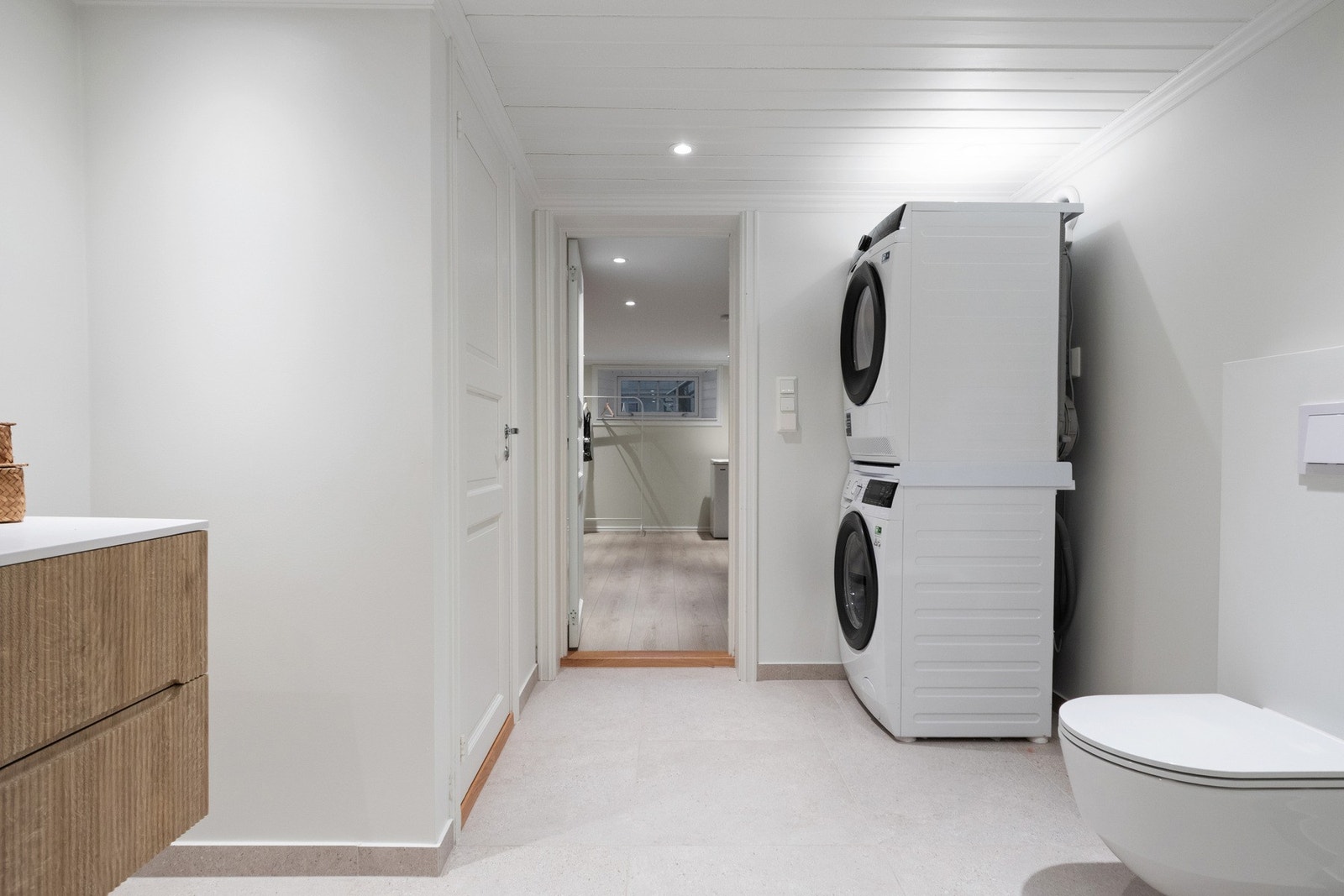 Badet i kjelleren er pusset opp i 2021, dokumentasjon foreligger Galleribilde