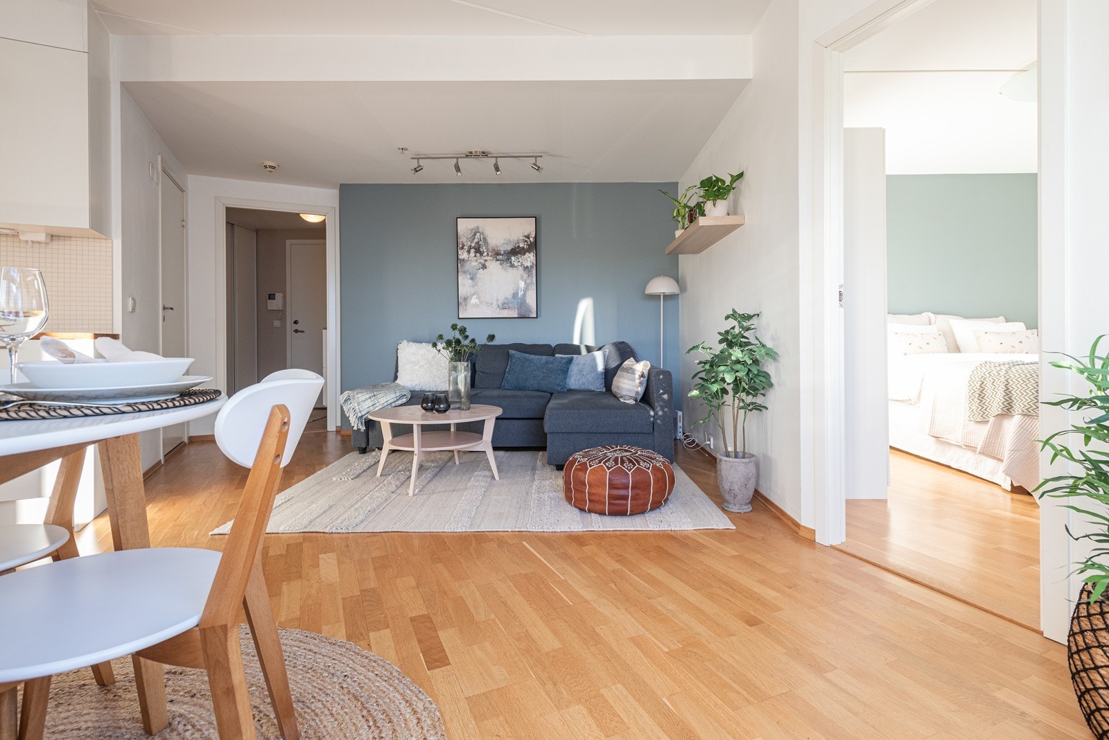 Varmtvann, internett og kabel-tv er inkludert i fellesutgiftene Galleribilde