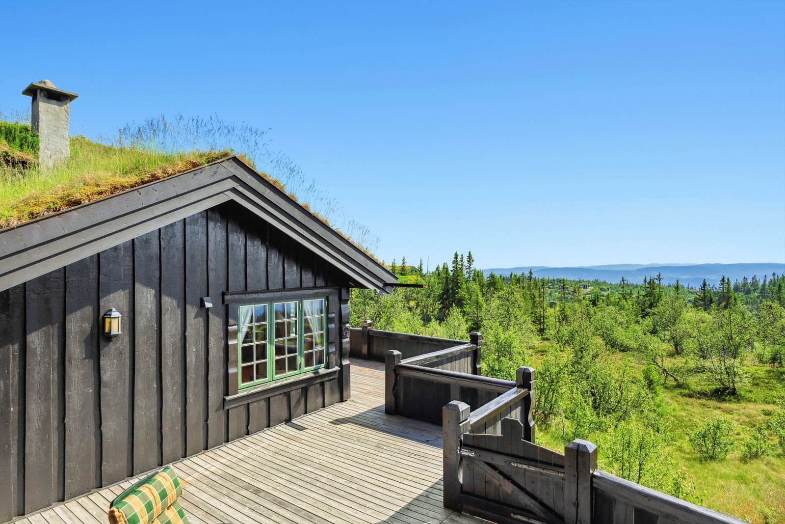 Her kan du nyte meget gode solforhold og nydelig utsikt. Galleribilde