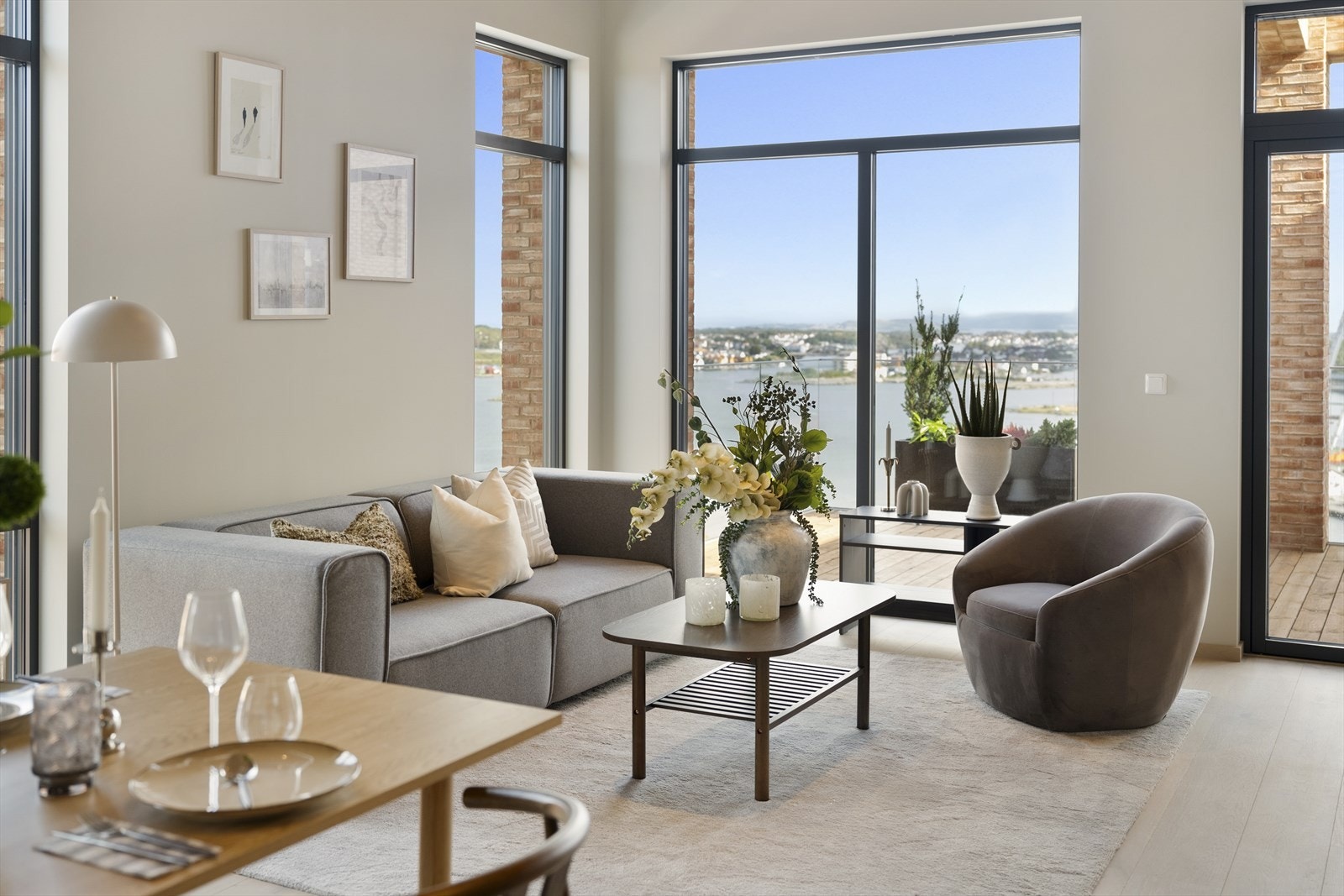 Himlingshøyde stue/kjøkken er ca. 3,2 meter Galleribilde