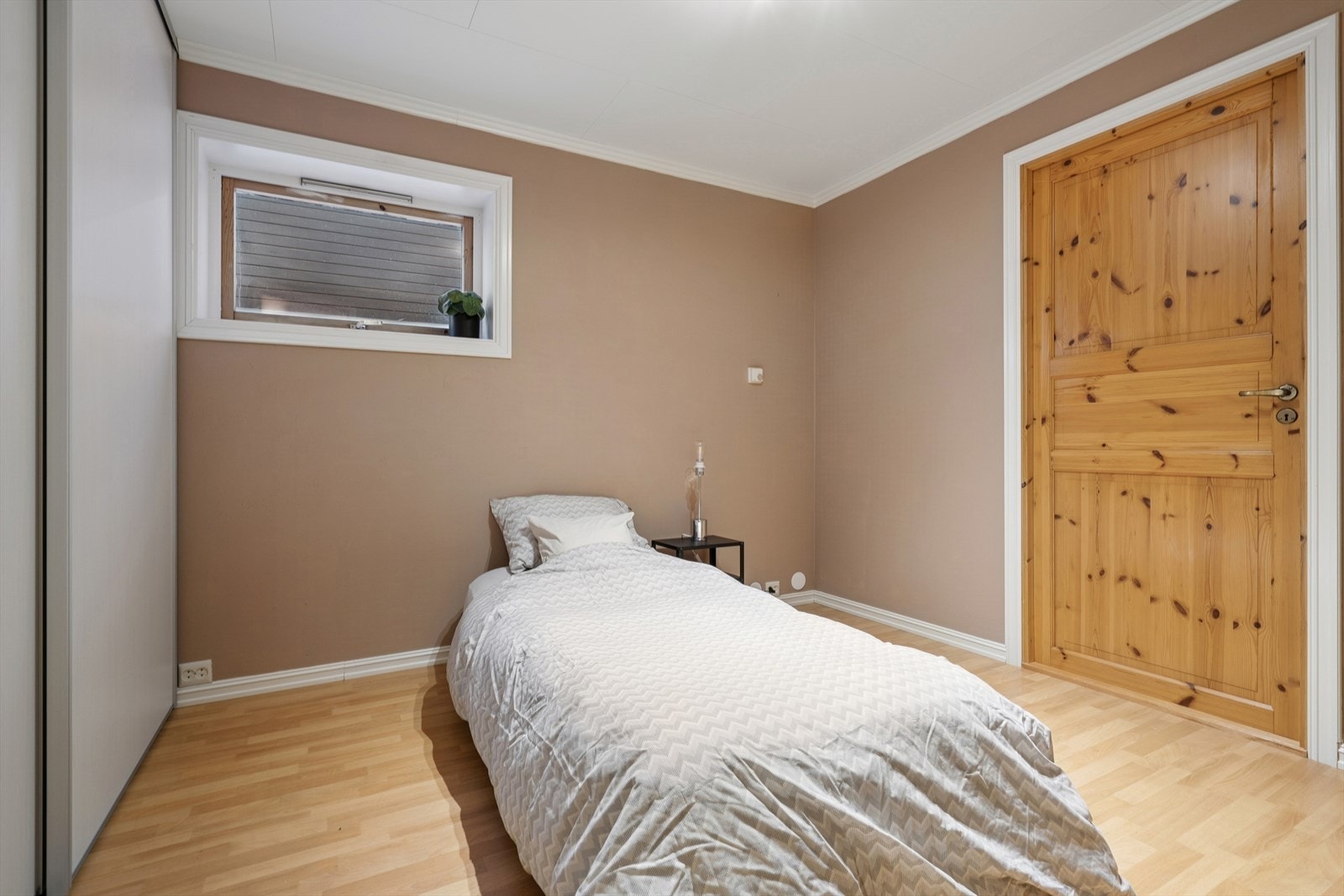 Soverom nr. 3. Galleribilde