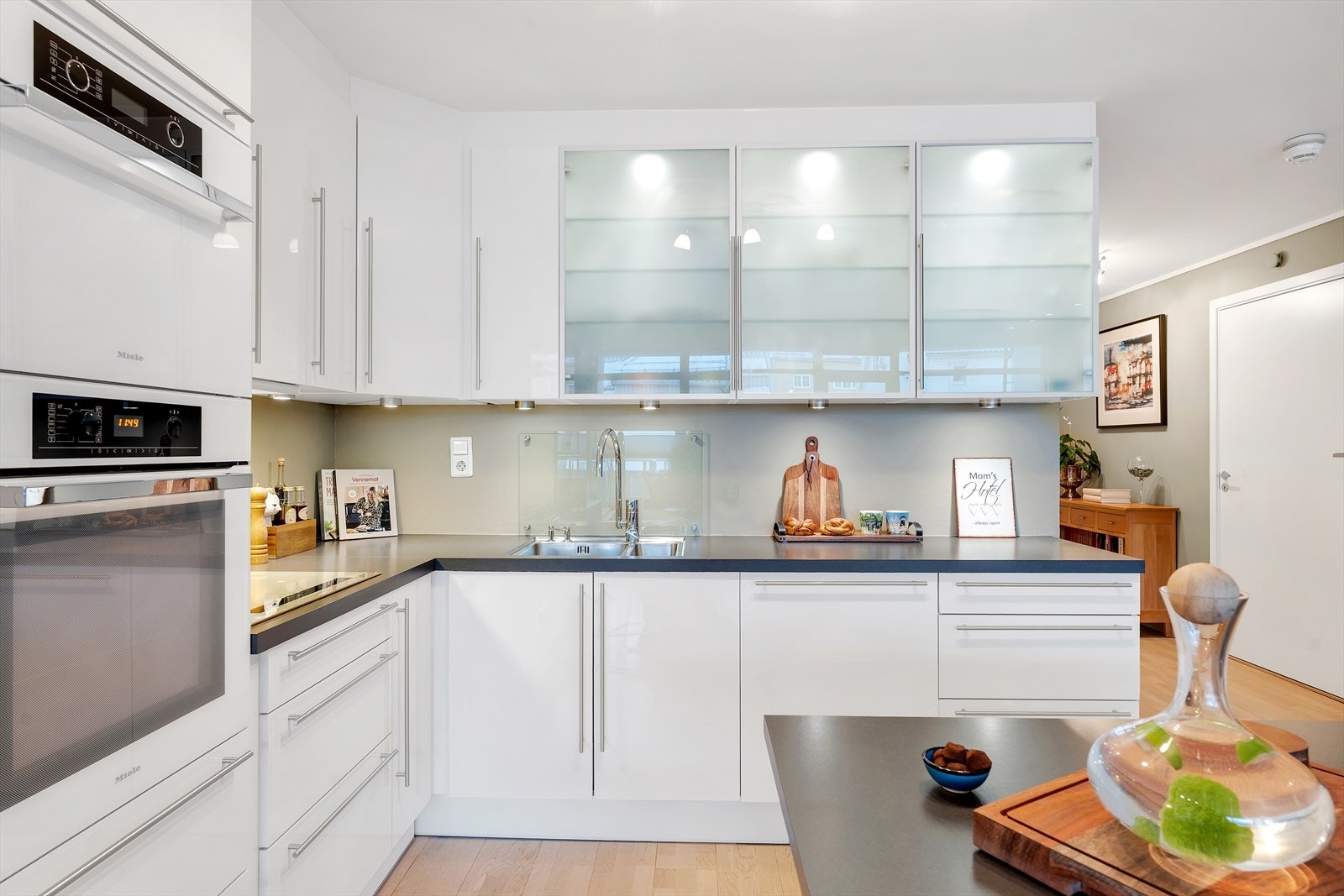 Integrerte hvitevarer, blant annet kvalitetsprodukter fra Miele! Galleribilde