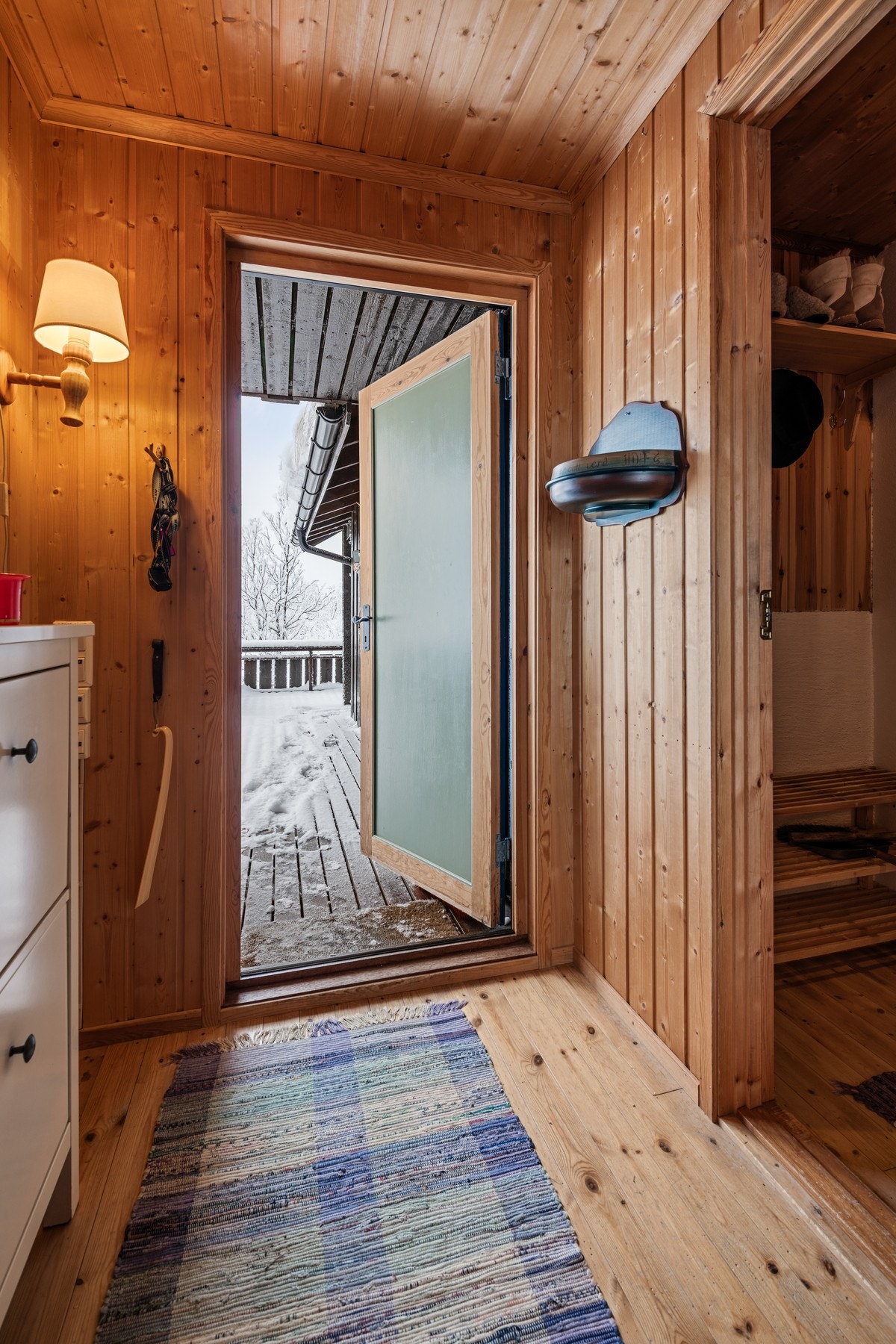 Vindfang med entré Galleribilde