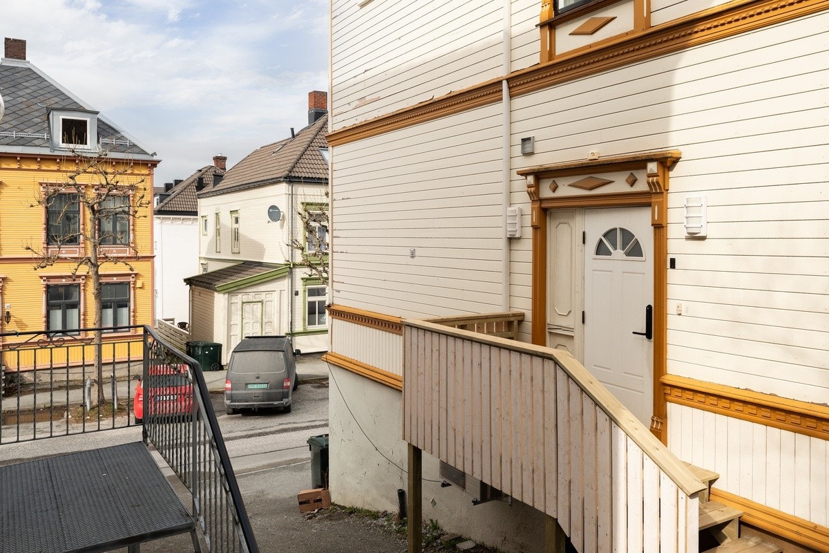 Inngang med Yale-kodelås Galleribilde