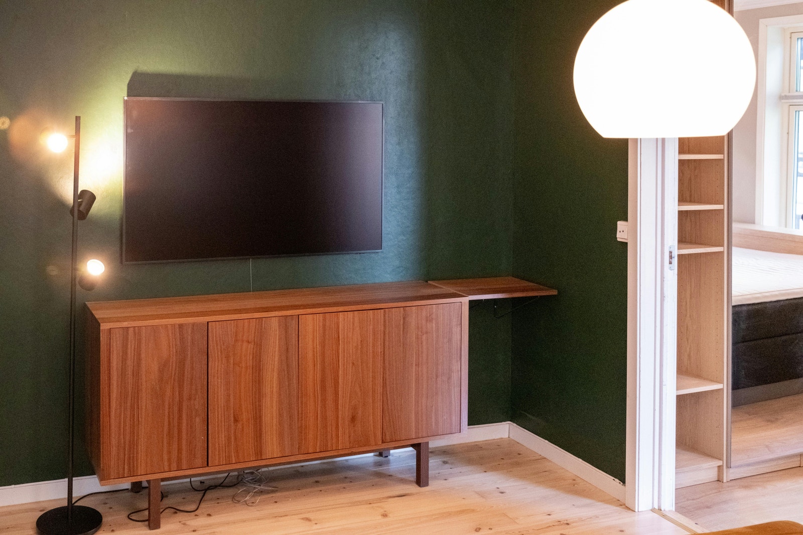 Leiligheten leies ut fult møblert Galleribilde