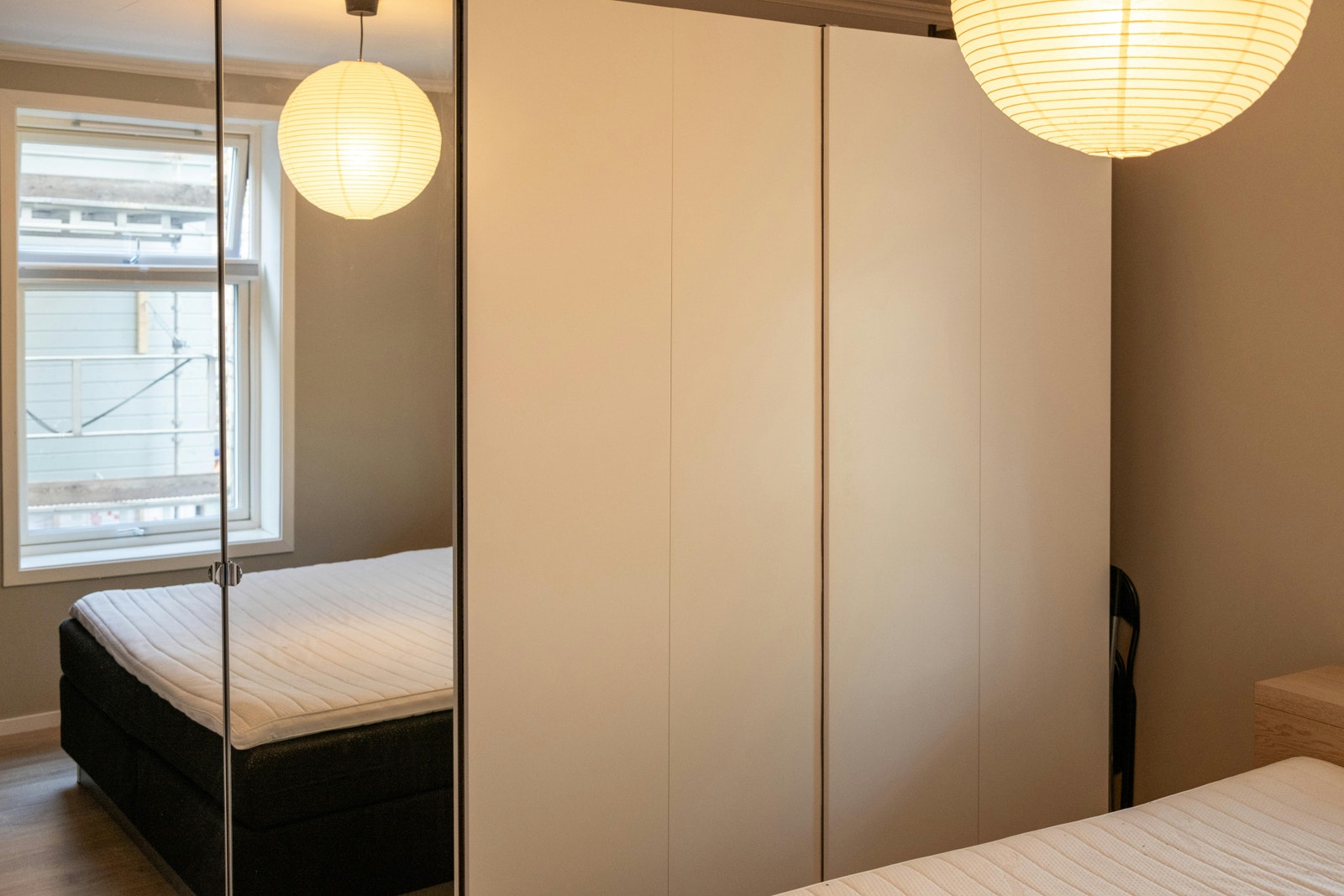 Høy 1. etasje og lite innsyn Galleribilde