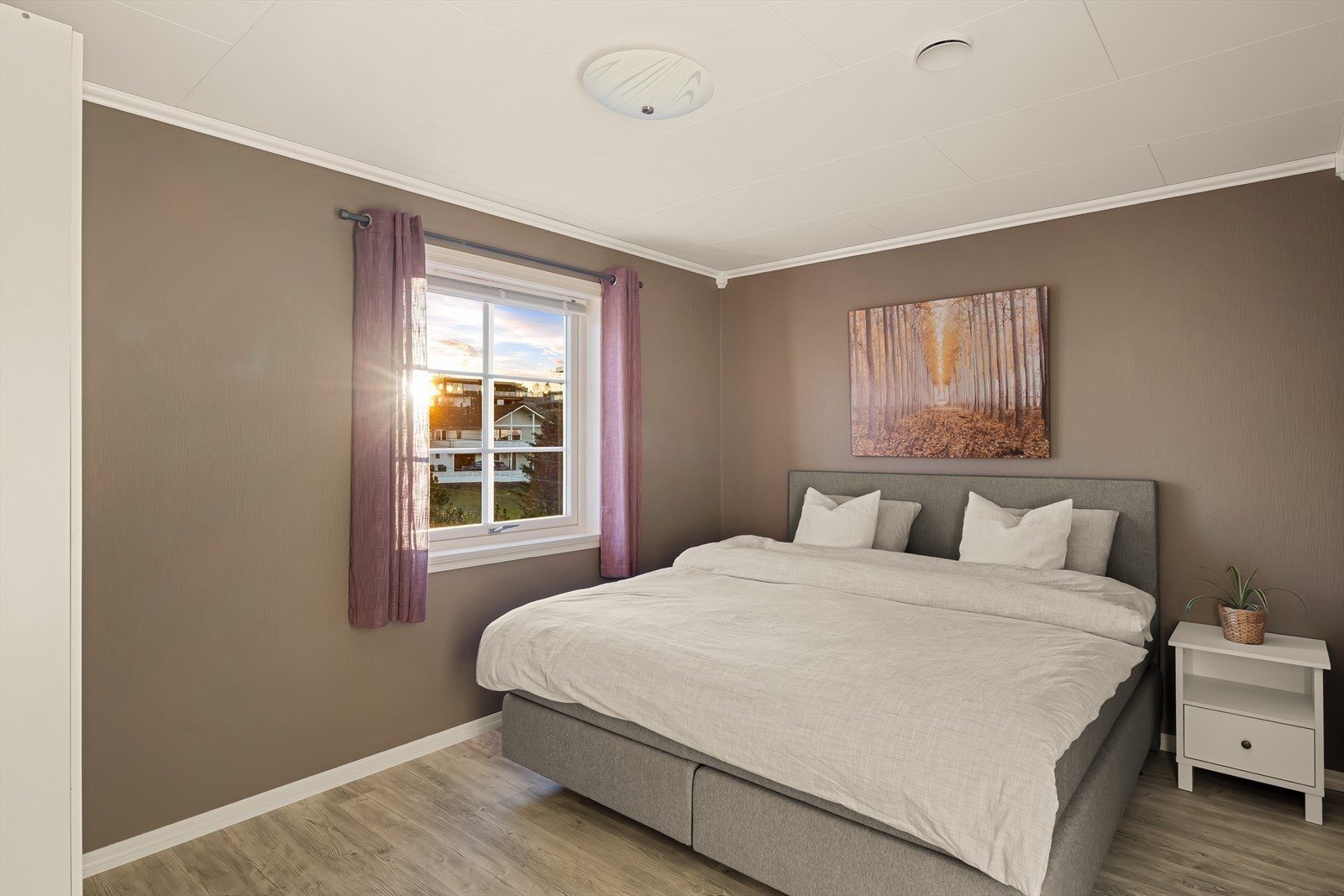 Hovedsoverommet er av god størrelse. Galleribilde