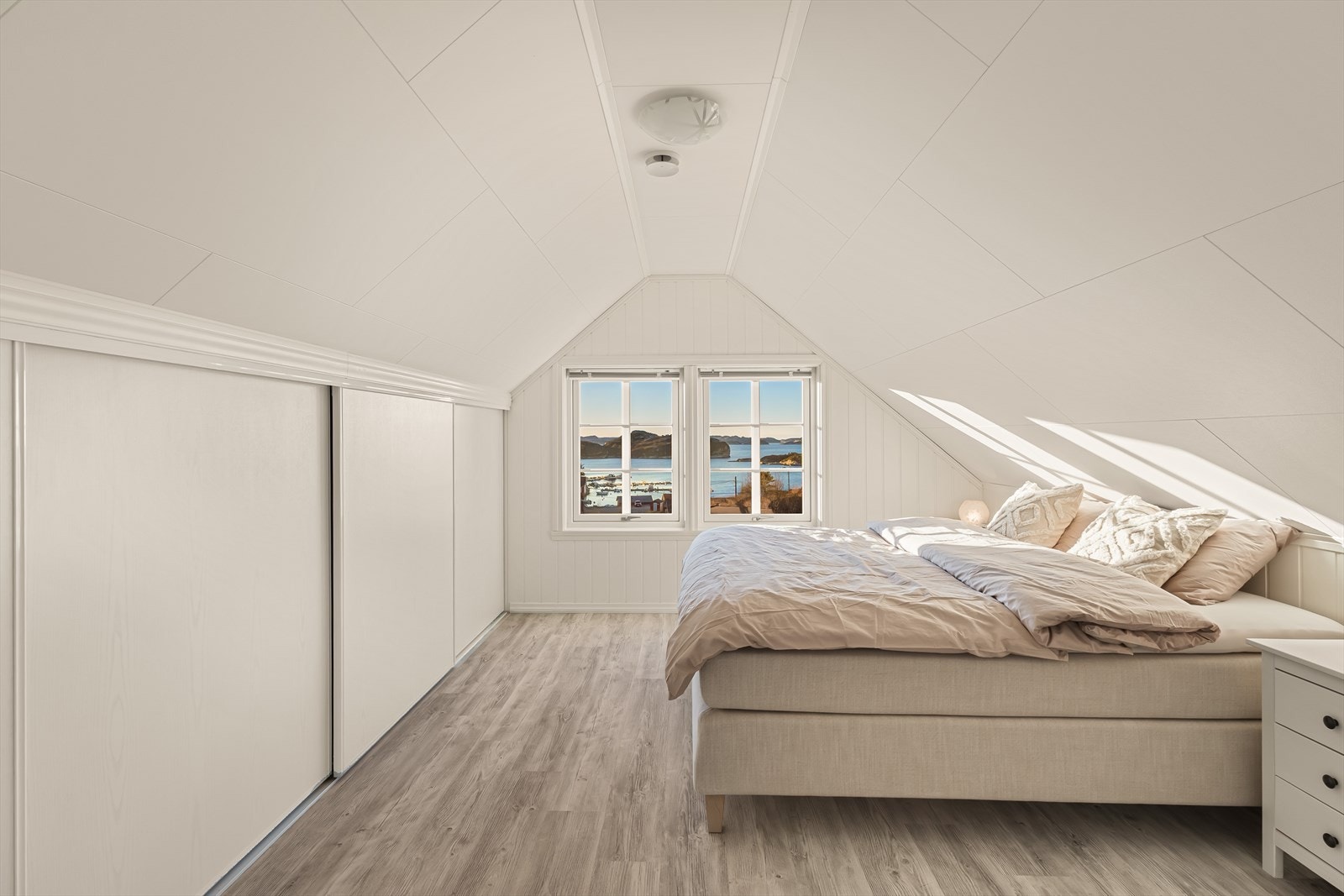 Soverom 1 er av god størrelse. Galleribilde