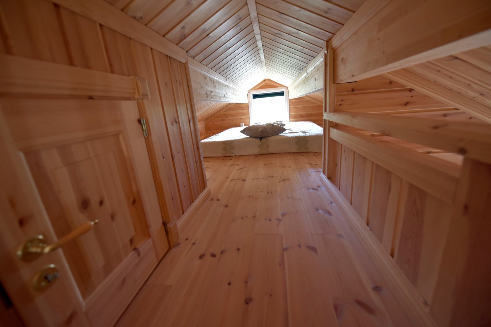 Hems 2 soveplasser madrasser 90 x 200 Galleribilde