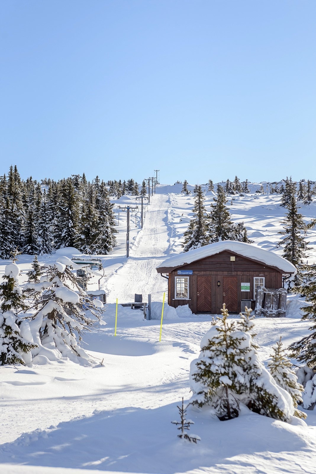 På østsiden av hyttefeltet går tilbringerheisen "Lunnstaden". Galleribilde