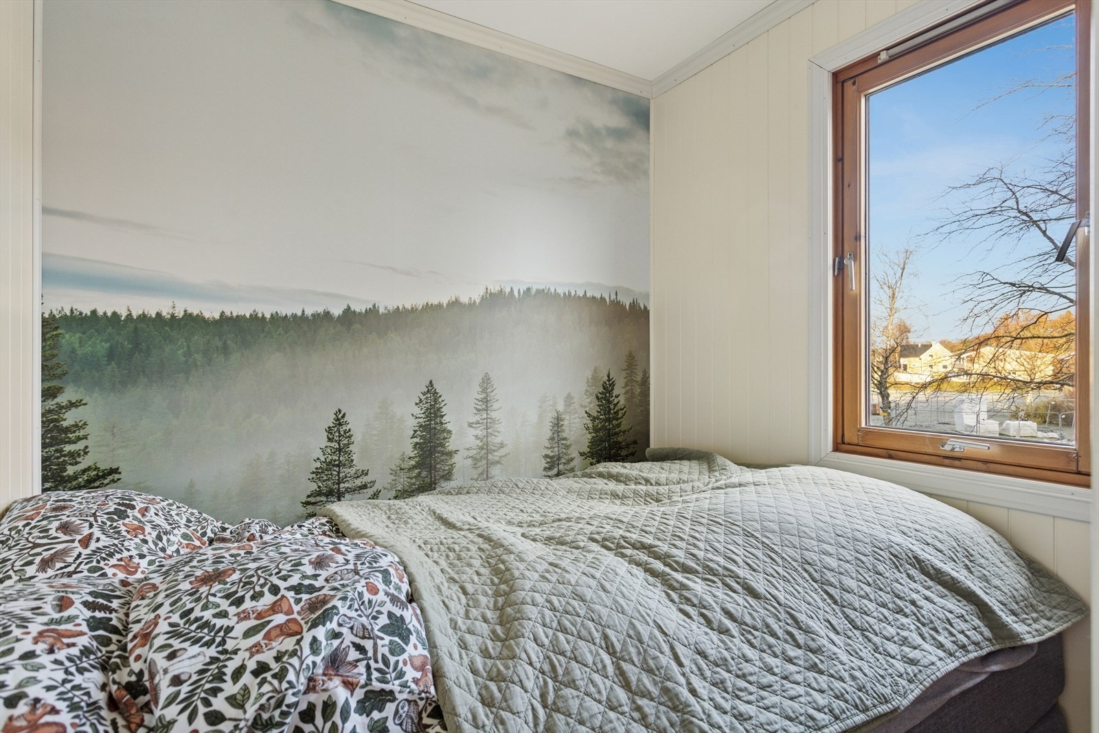 Lys og pen sovealkove Galleribilde