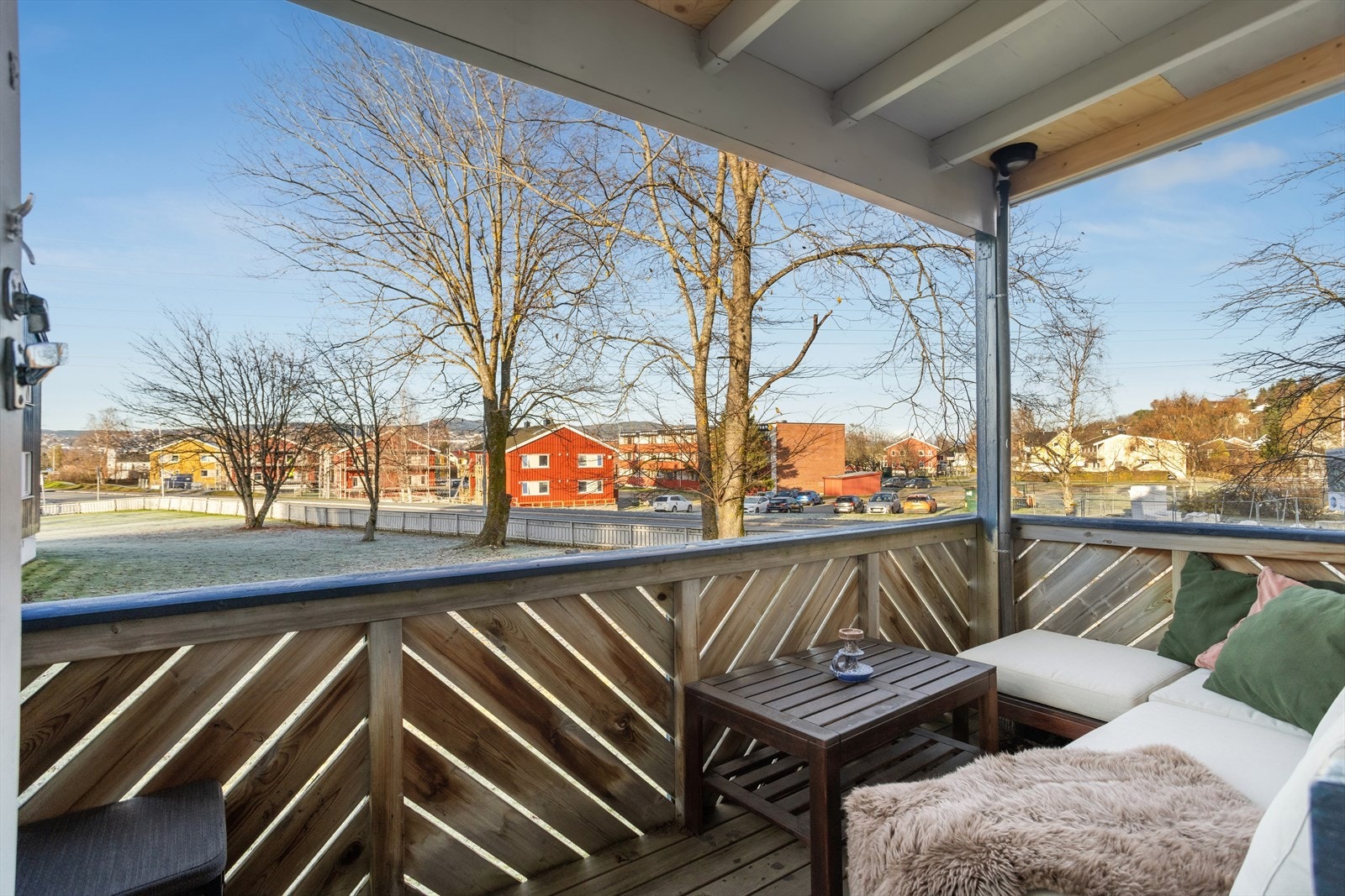 Solrik veranda mot sør/vest Galleribilde