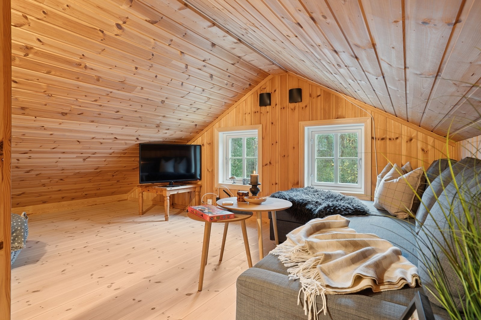 Innredet rom i hems. Galleribilde