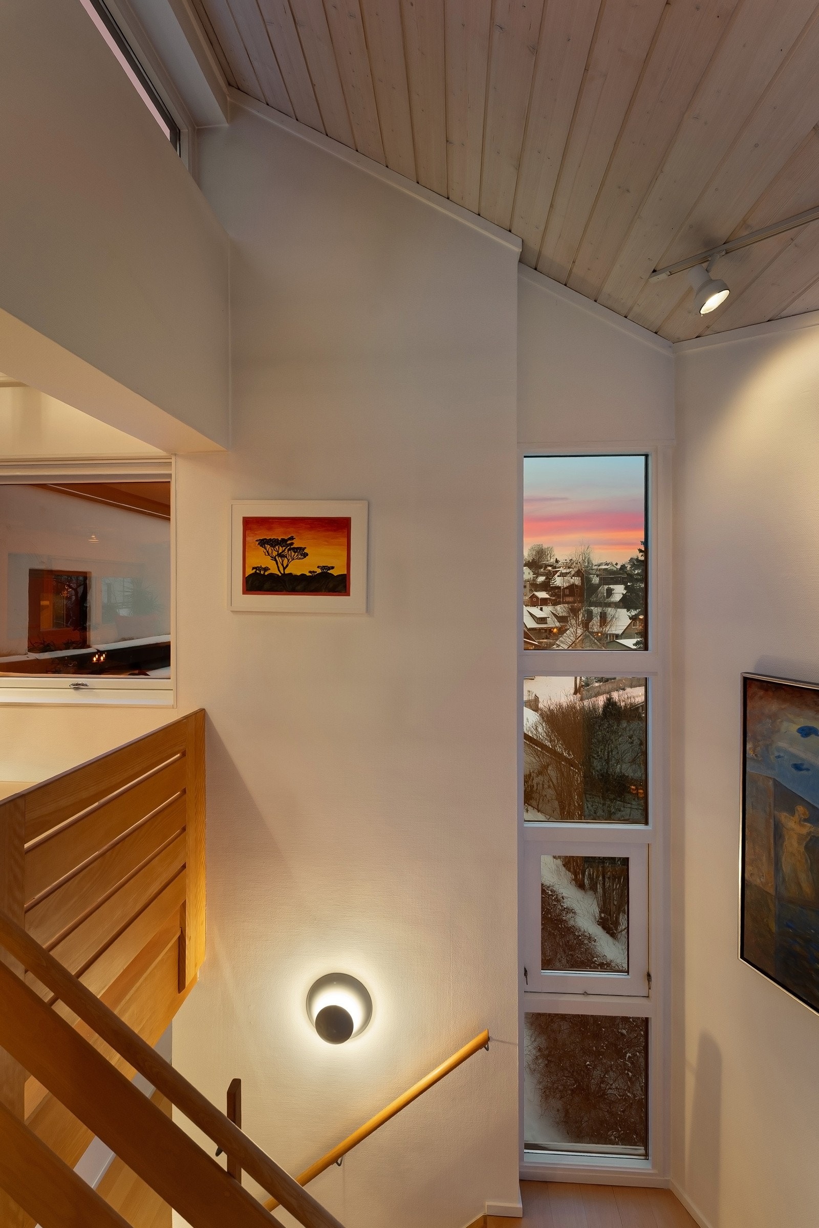 Husets design er gjennomtenkt, både utenpå og innvendig. Galleribilde