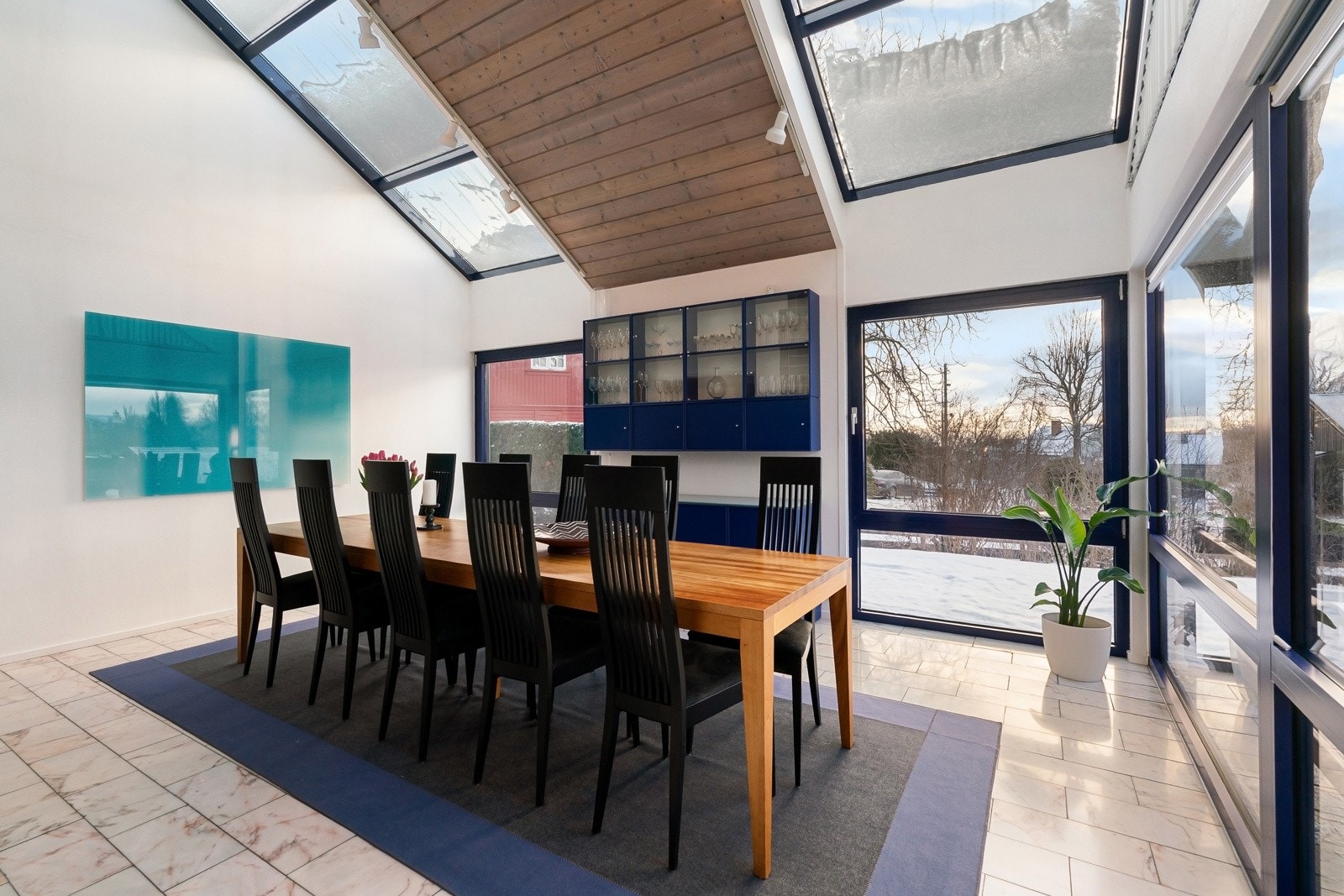 Et ypperlig hjem for familien, med god plass i de sosiale sonene. Galleribilde